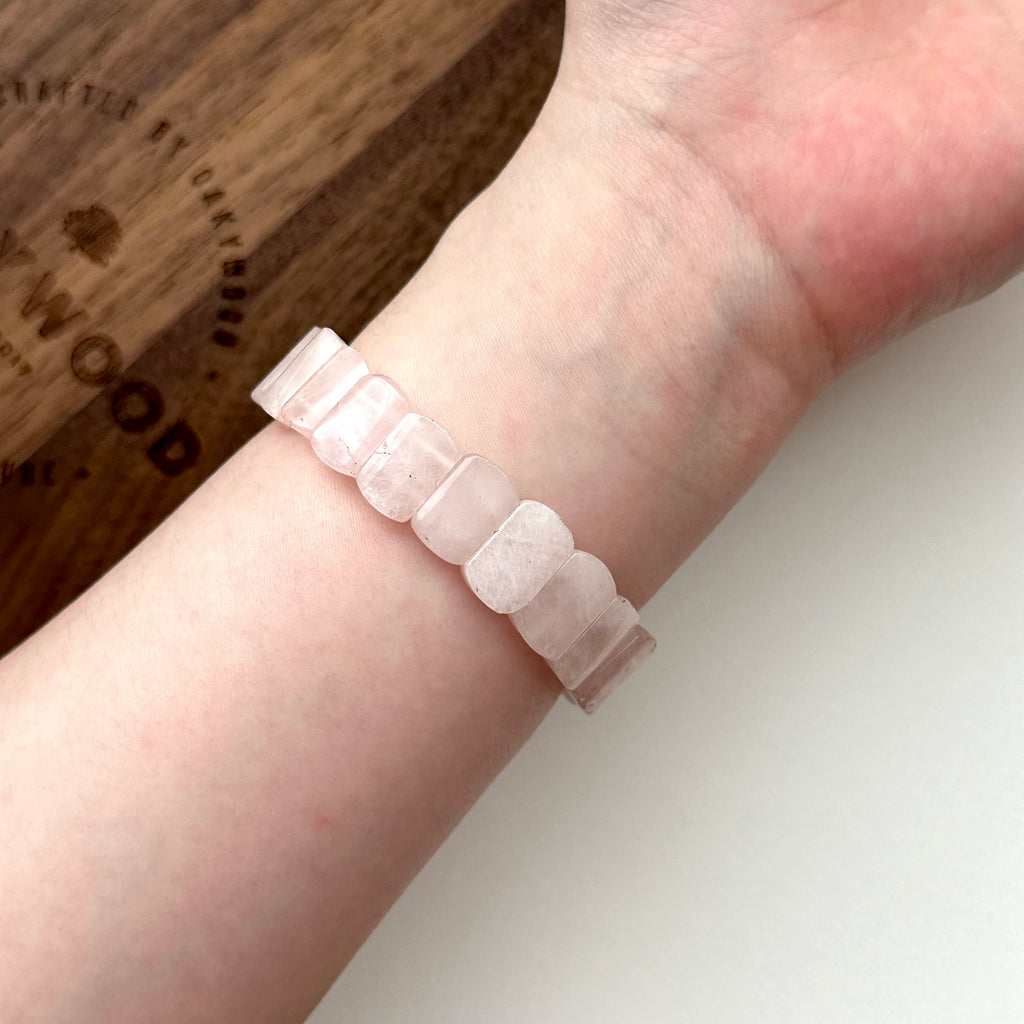 【微瑕疵福利品 | 天秤天蠍座|10月】粉晶輕手排 B79