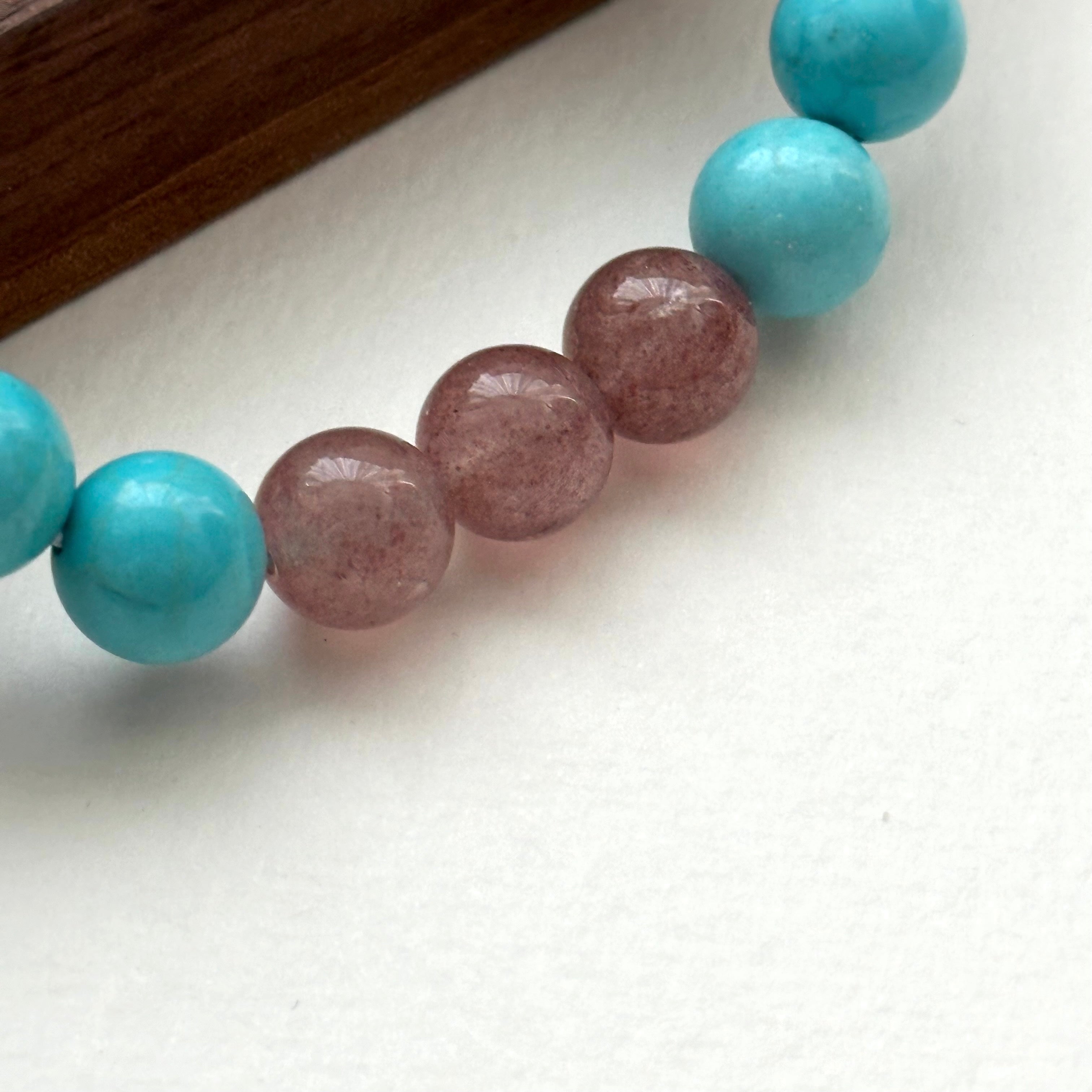 BS183 [Sagittarius Capricorn | December Birthday] Blue Turquoise Strawberry Crystal Silver-plated Bracelet