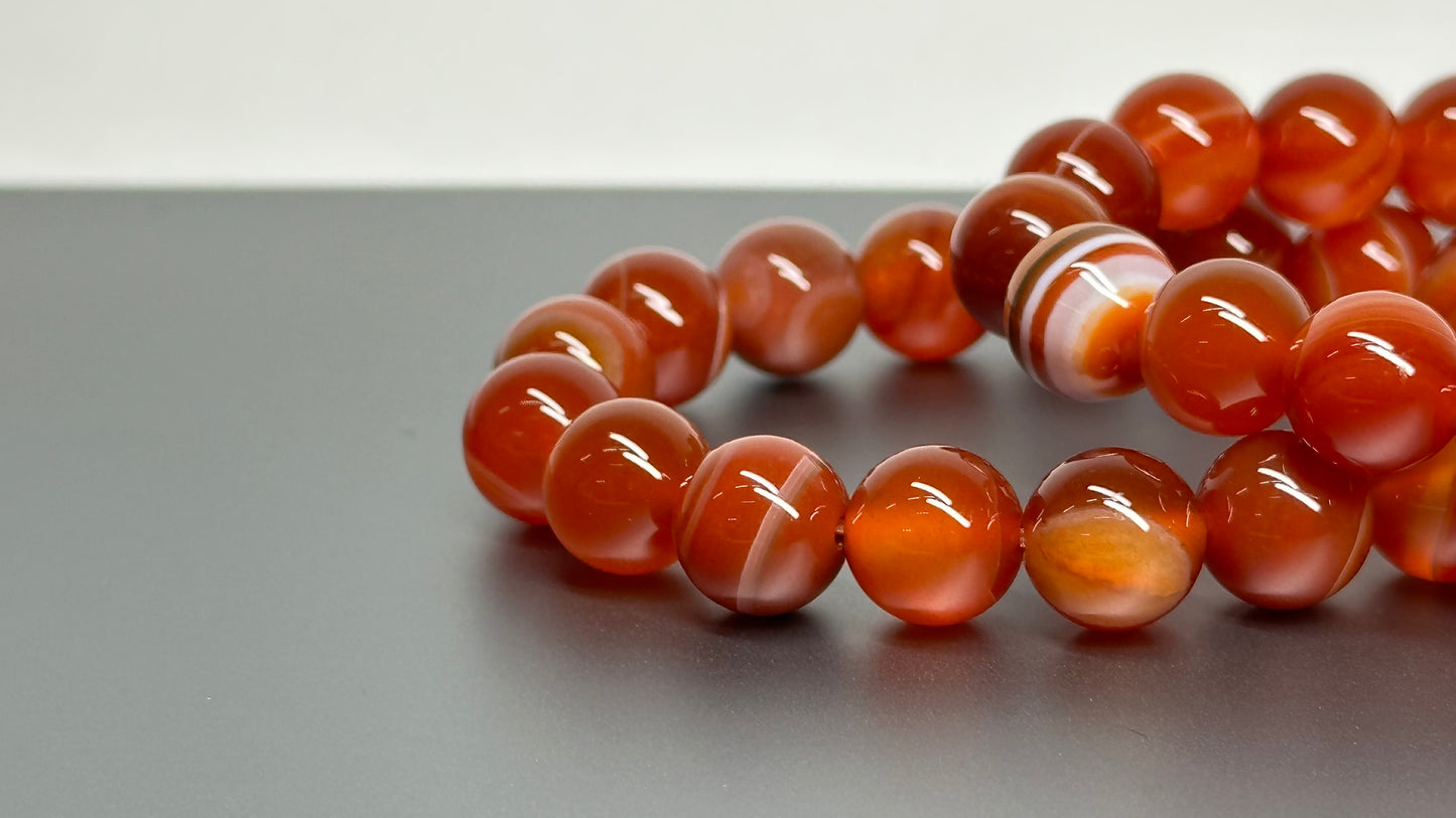 B24 縞瑪瑙 • 紅白 手鏈手串 Red and White Sardonyx Bracelet