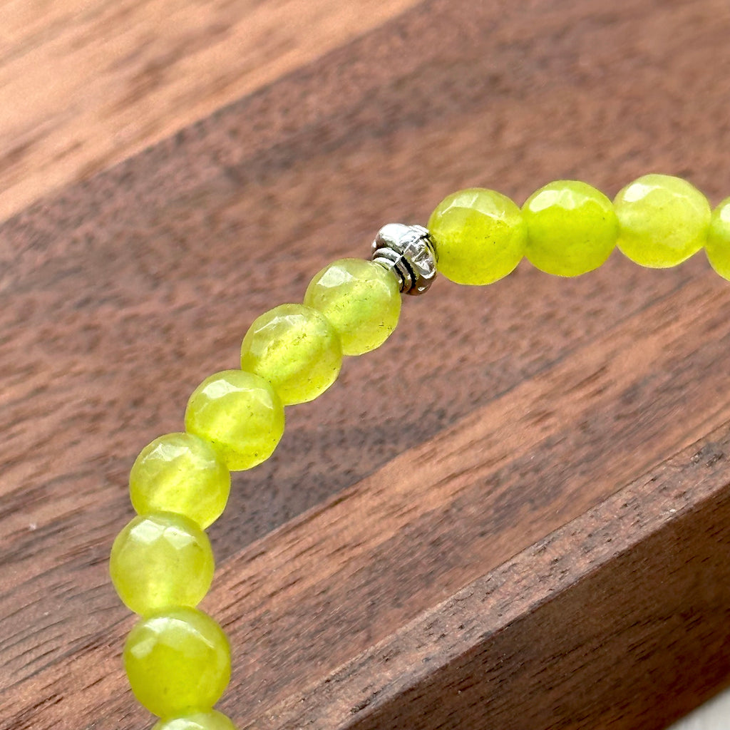 BS192 [Abundant Life] Green Stone Fish Retro Silver-plated Bracelet