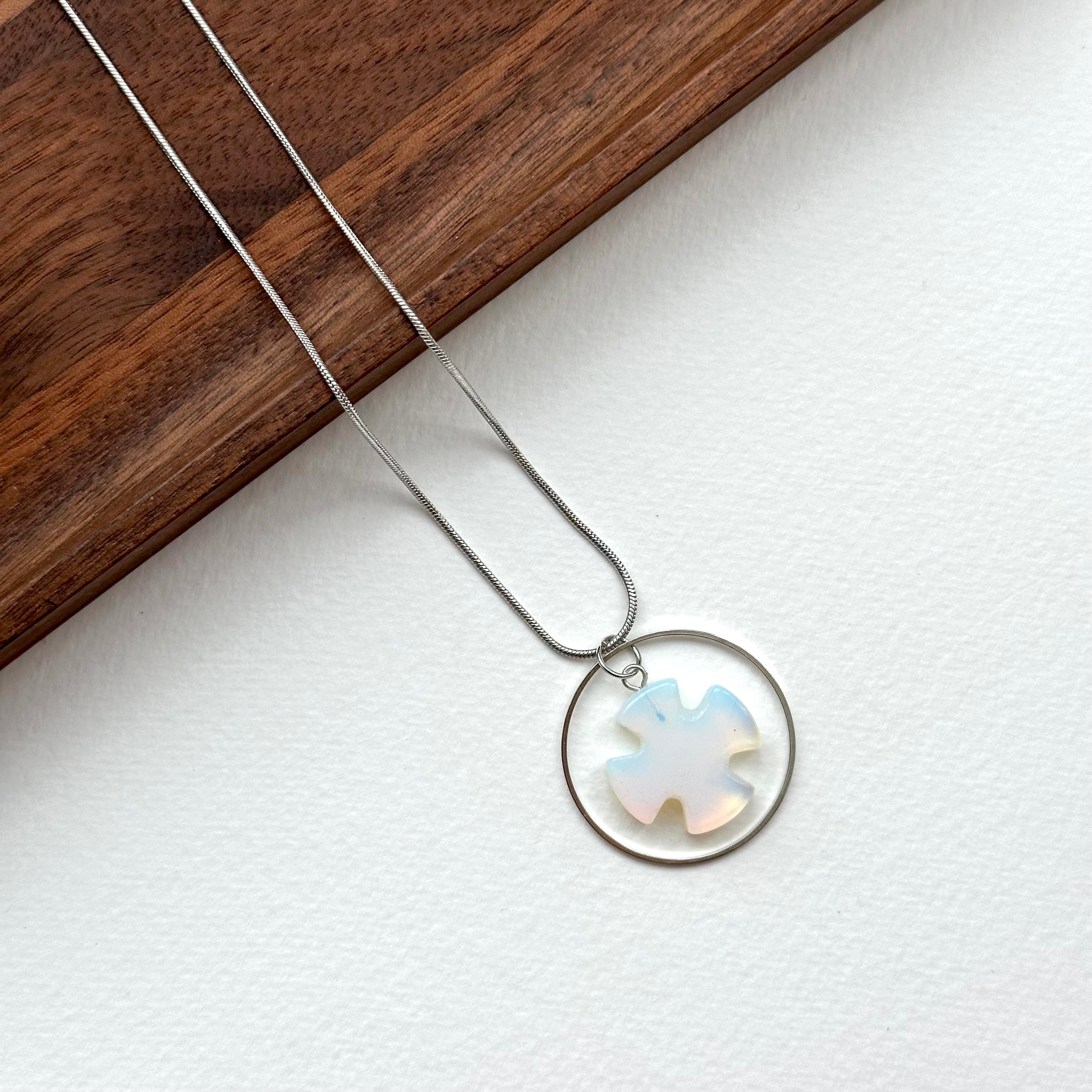 N39【天秤天蠍座|10月】蛋白石十字拼圖鍍銀頸鏈項鏈