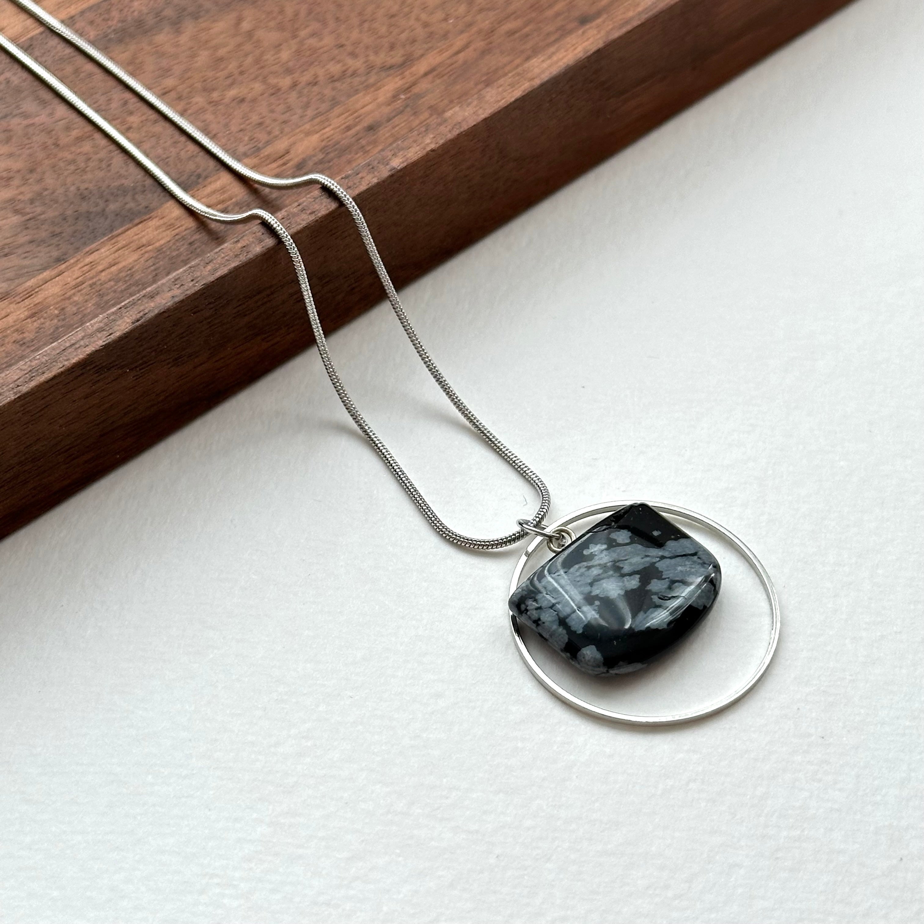 N40 [Sagittarius Capricorn | December] Snowflake Obsidian Silver-plated Necklace