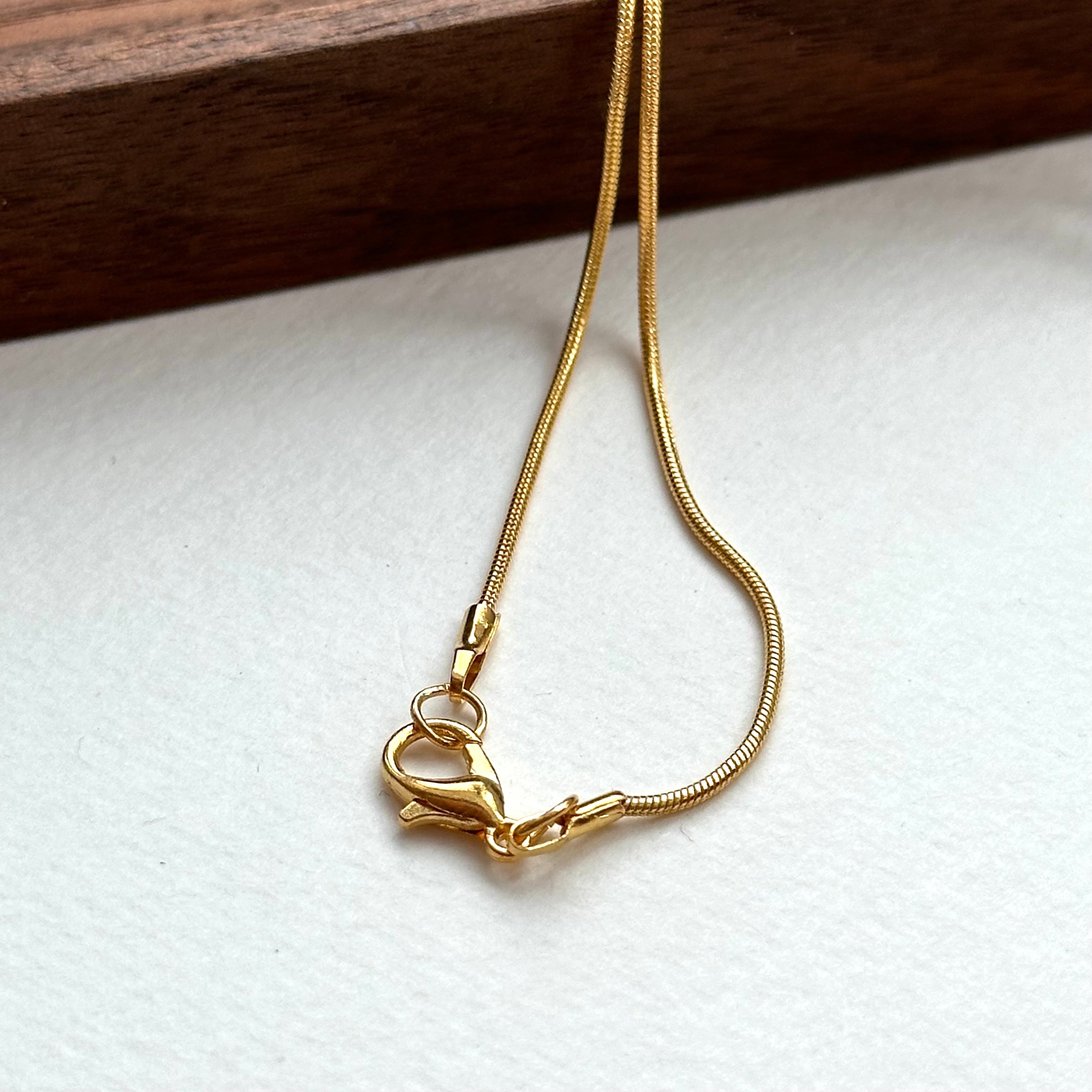 N43 [Happy Shell] Shell Water Drop Gold Plated Necklace