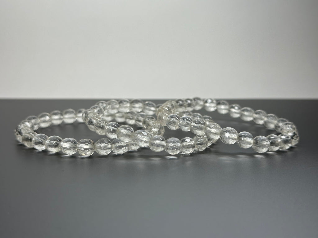 B40 White Crystal Cut-Cornered Pure Bead Bracelet