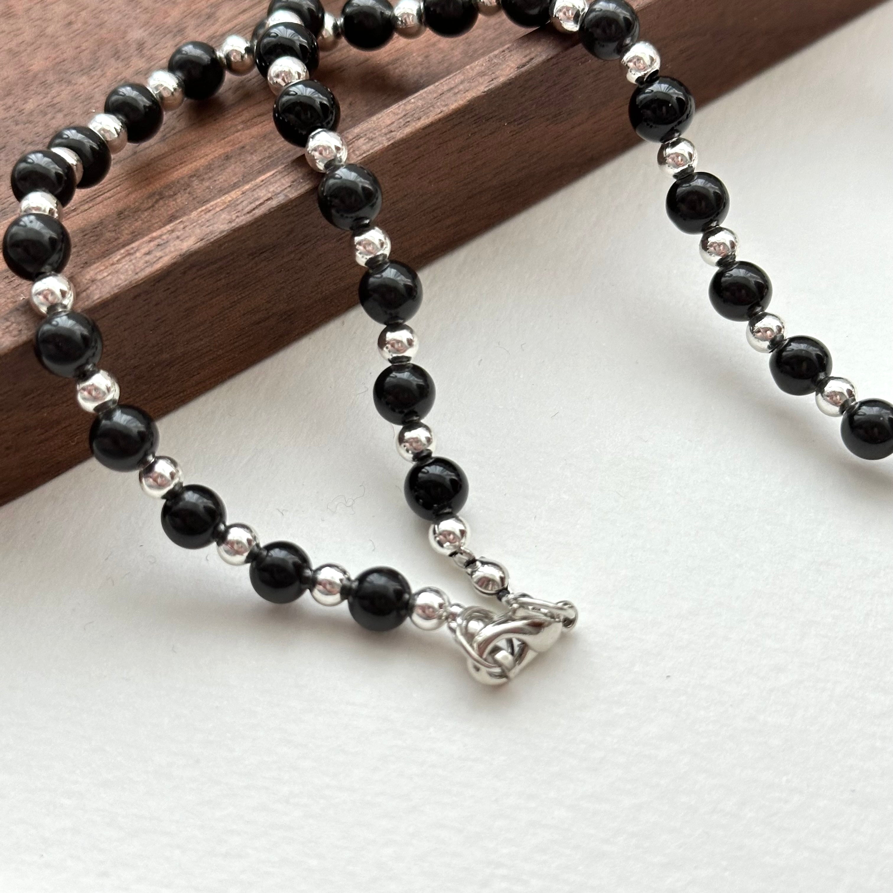 N47【獅子處女座|8月】黑瑪瑙十字架鍍銀頸鏈項鏈