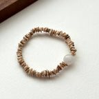 BS203 [White Guardian Stone] White Stone Flake Shell Bracelet