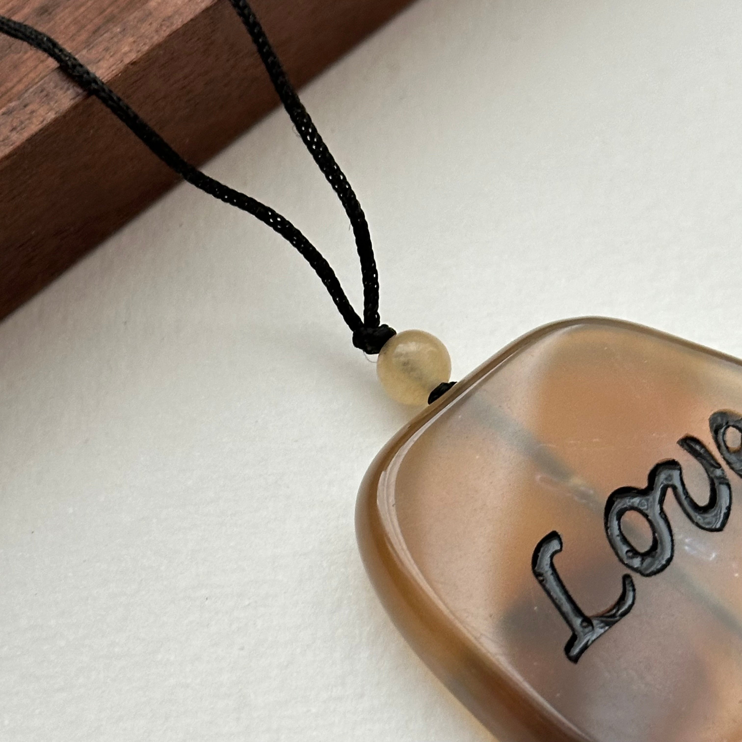 N50 [Leo Virgo | August] Brown Agate Blessing Stone Necklace
