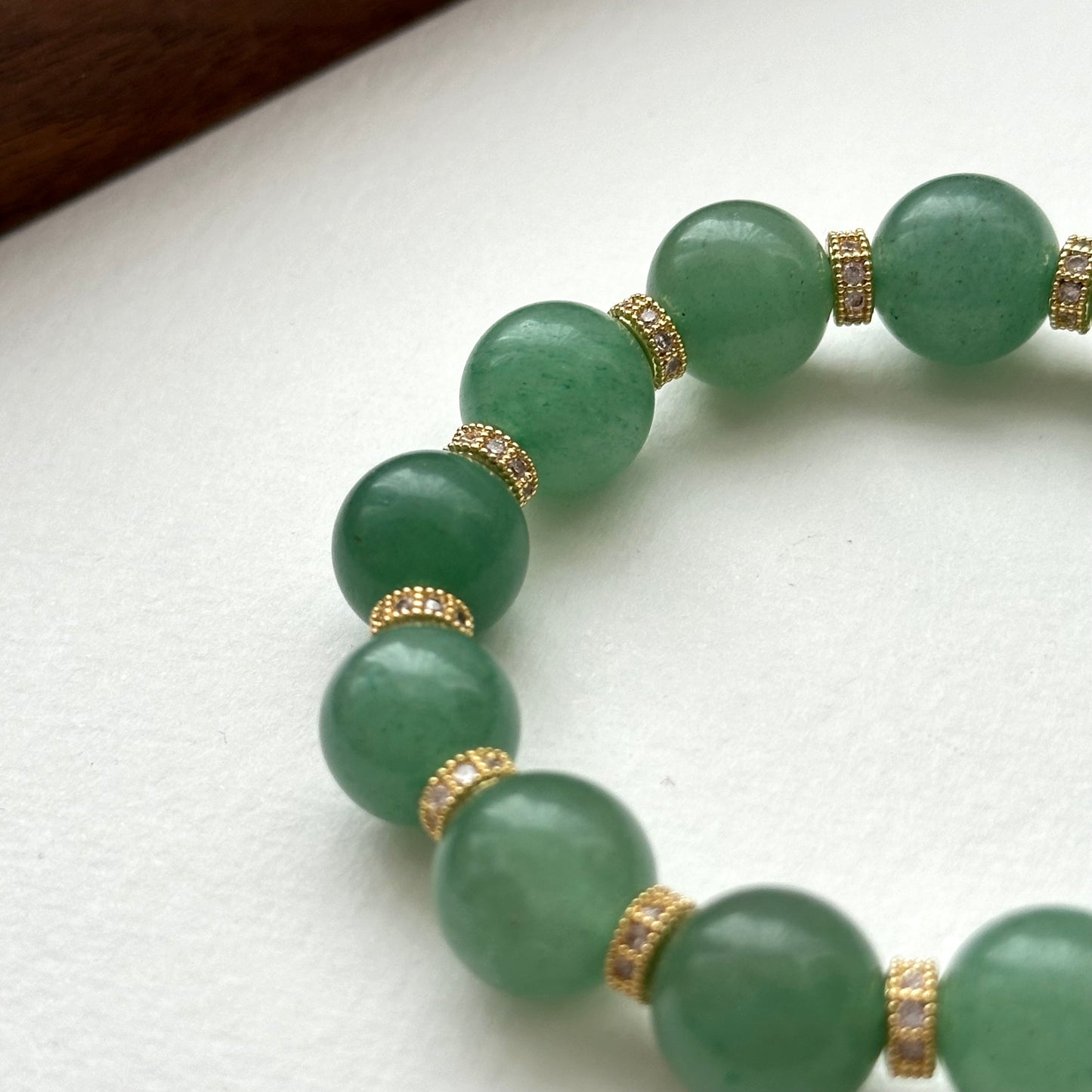 BS22 綠東陵 • 古典金配飾手鏈手串 Green Aventurine Classic Gold Accessories Bracelet