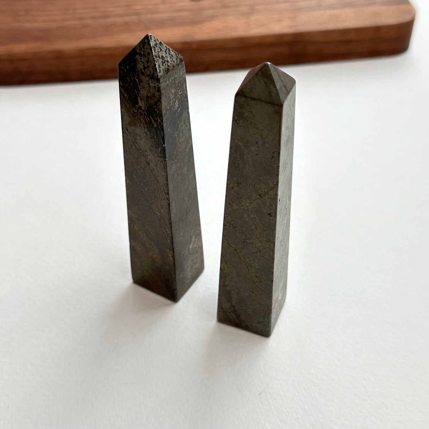 TS11 [Powerful Energy Guardian Series] Chalcopyrite Four-cornered Obelisk Crystal Column Office and Home Healing Decoration