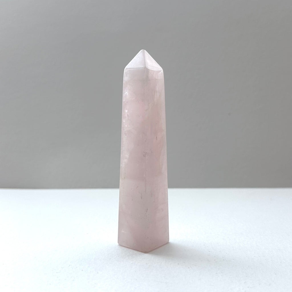 TS18【天秤天蠍座|10月】粉晶長六角水晶柱 辦公室或家中療癒 招桃花