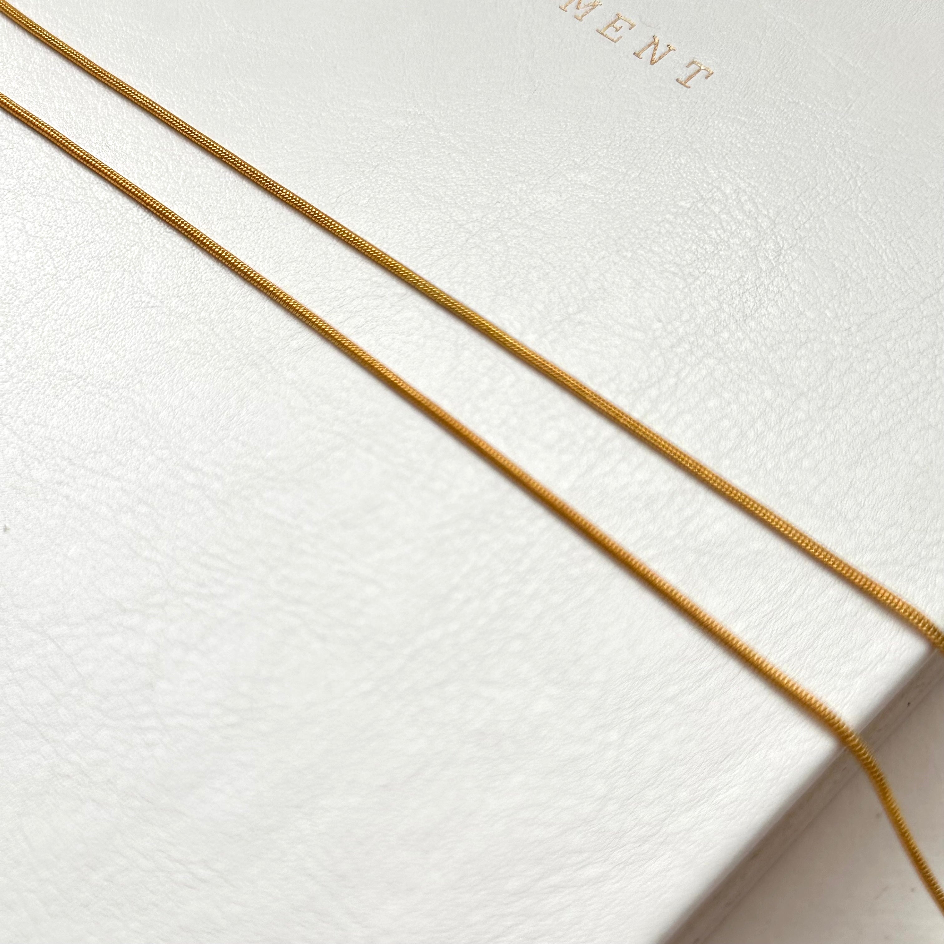 N52 [Aries/Taurus | April] White Crystal | Freshwater Pearl | Cat Ears | Gold Plated Necklace