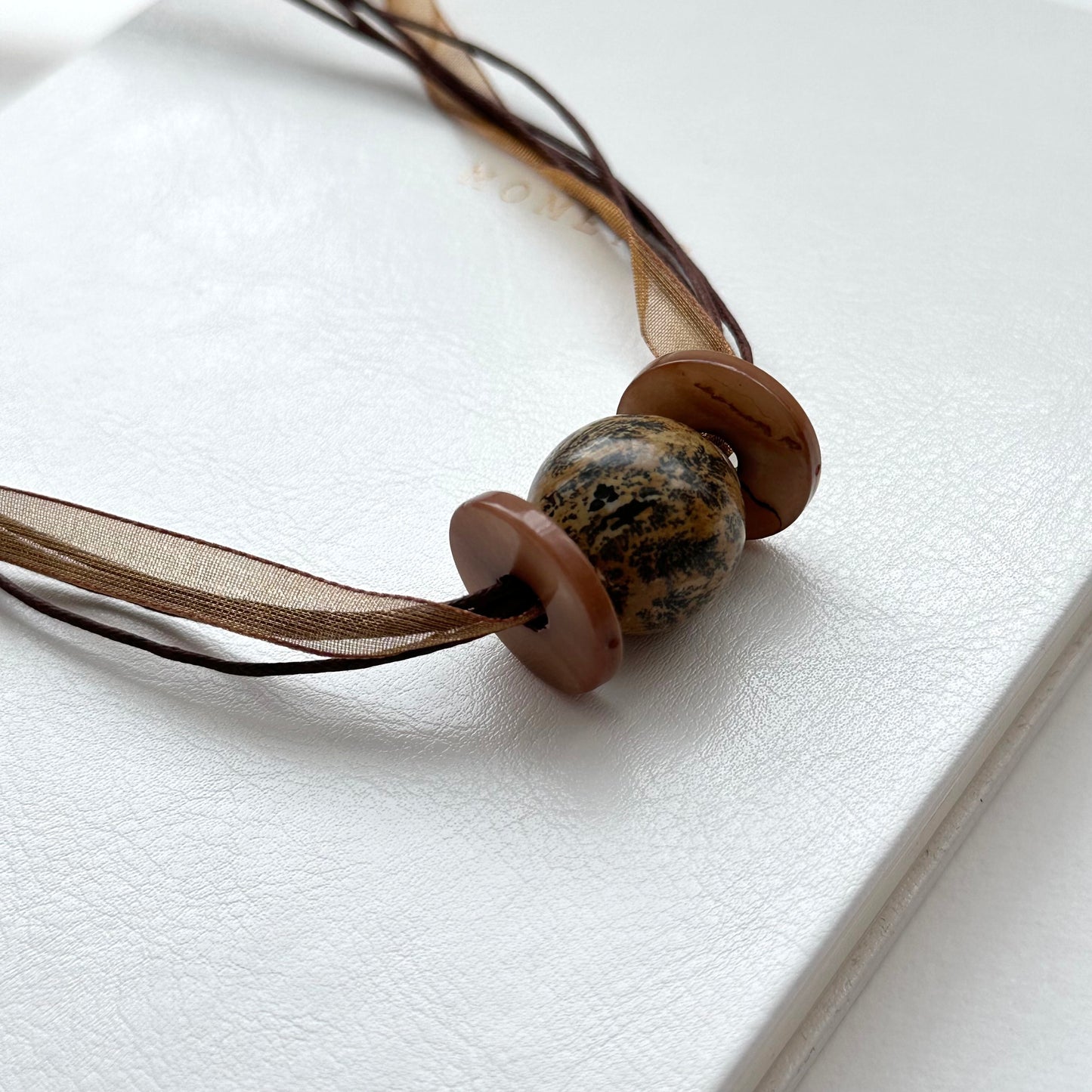 N60 [Earth Tone Necklace] Stone Shell Coffee Ribbon Braided Necklace