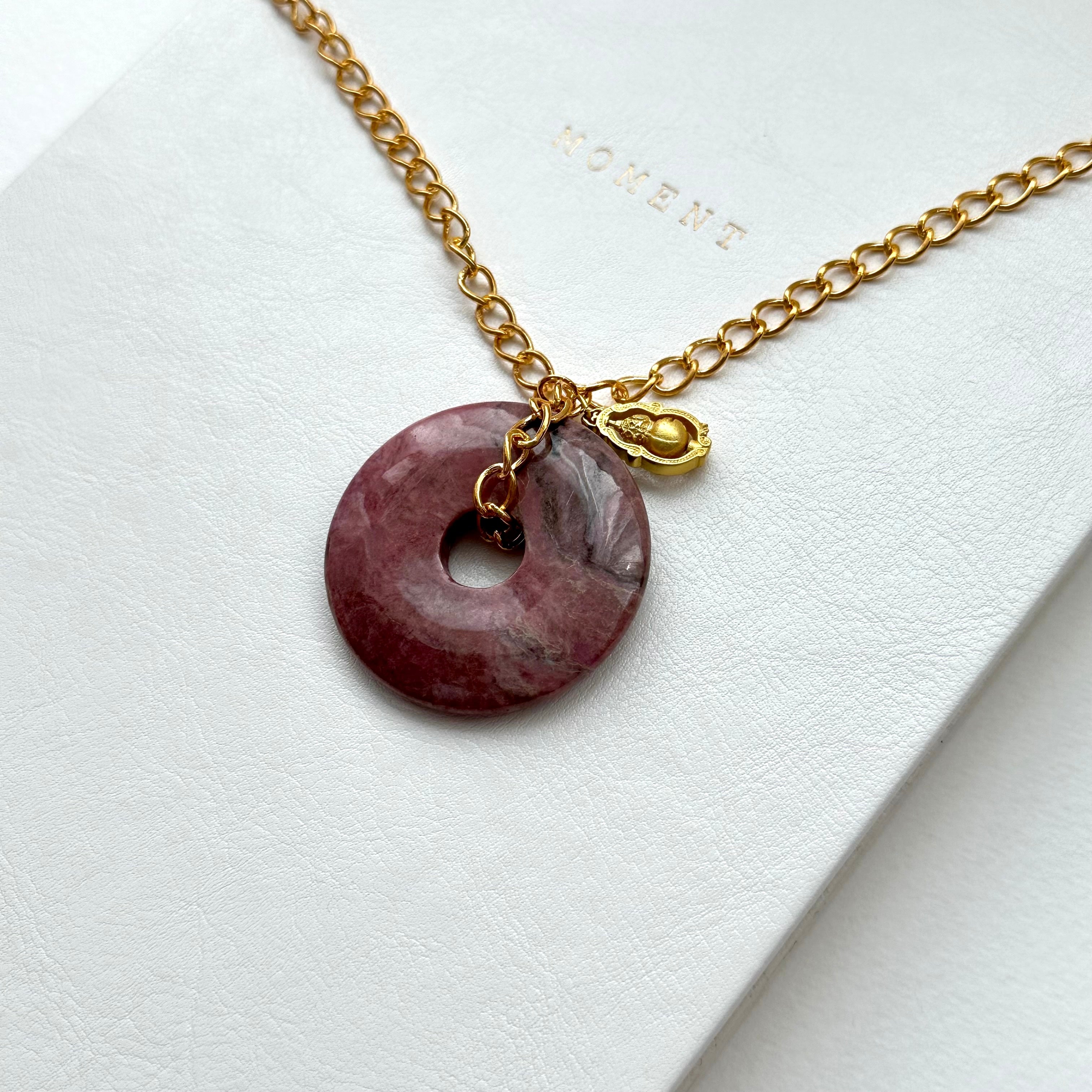 N66 [Peace] Rosette | Safety Buckle | Gold Plated | Necklace