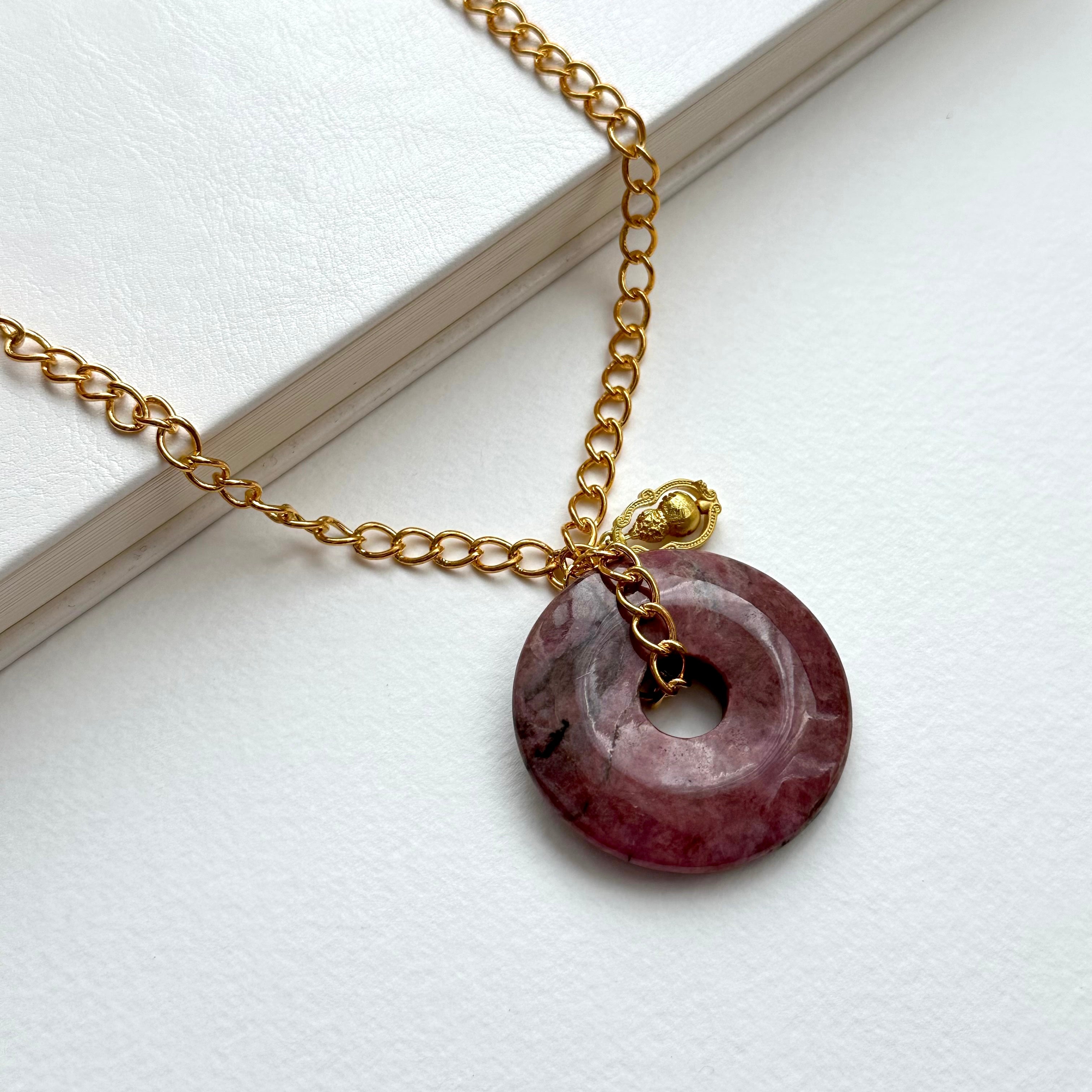 N66 [Peace] Rosette | Safety Buckle | Gold Plated | Necklace