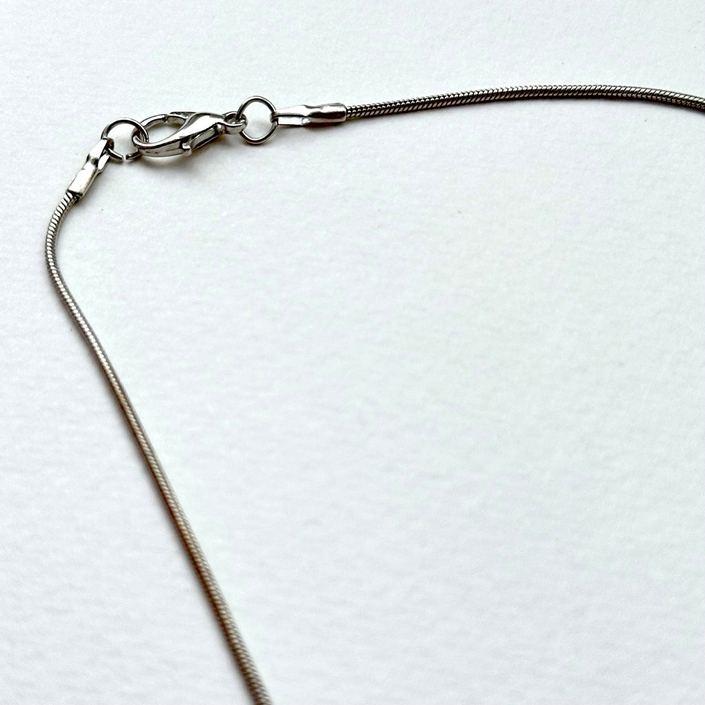 N67 [Ink Brush] Jasmine | Black Jasmine | Oval Silver-Plated Necklace