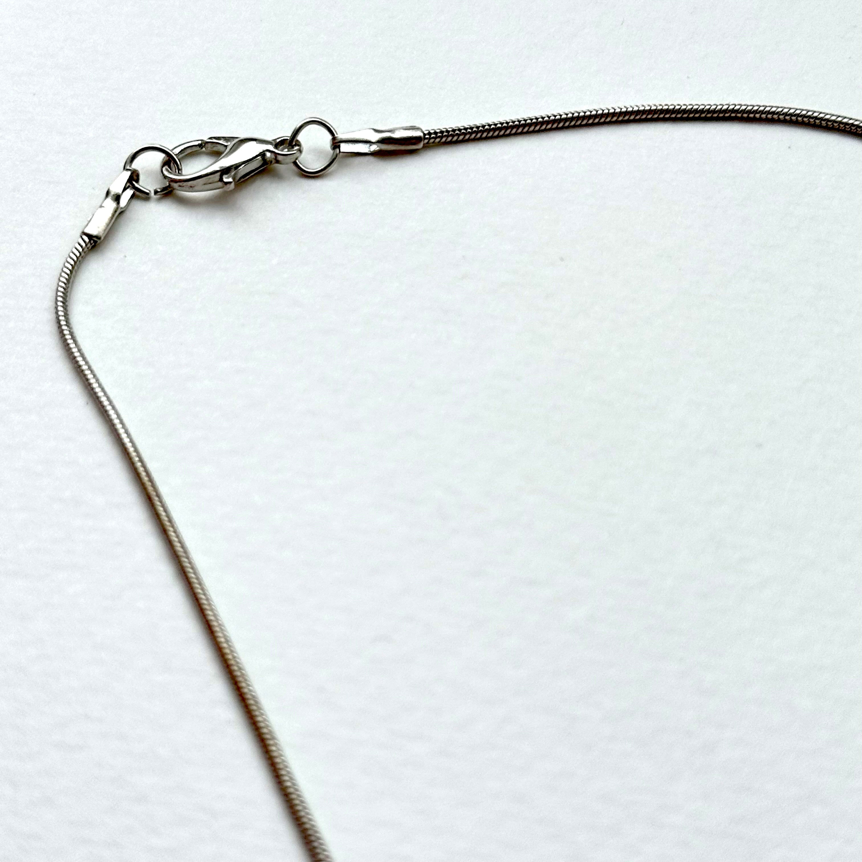 N67 [Ink Brush] Jasmine | Black Jasmine | Oval Silver-Plated Necklace