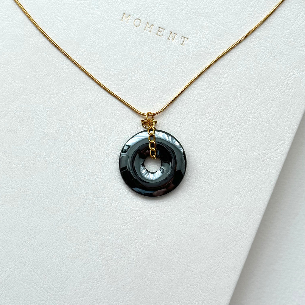 N68 [Protection and Implementation] Hematite | Safety Buckle | Gold Plating | Necklace