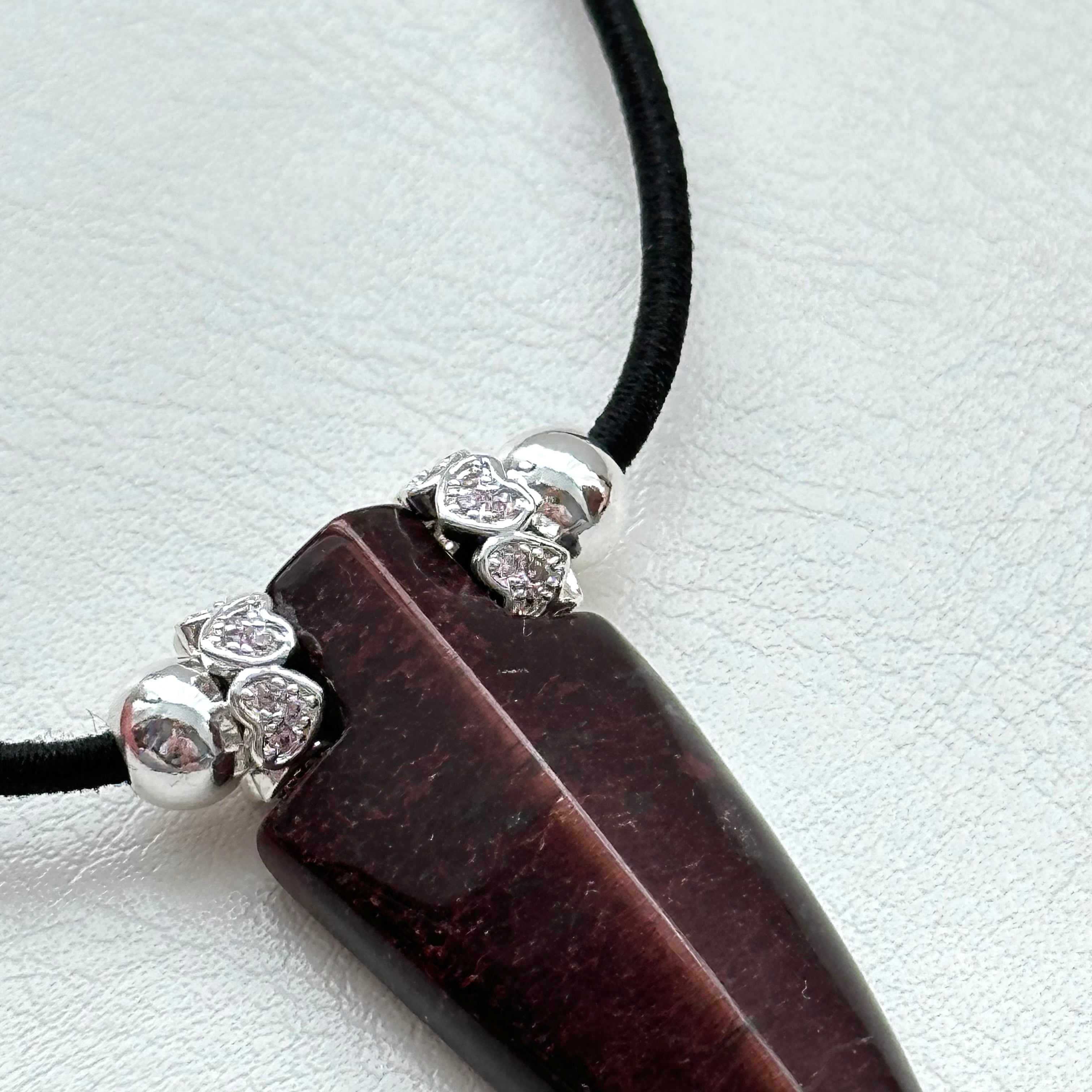 N72 [Gemini Birthstone] Red Tiger's Eye | Arrowhead | Silver Plated | Necklace