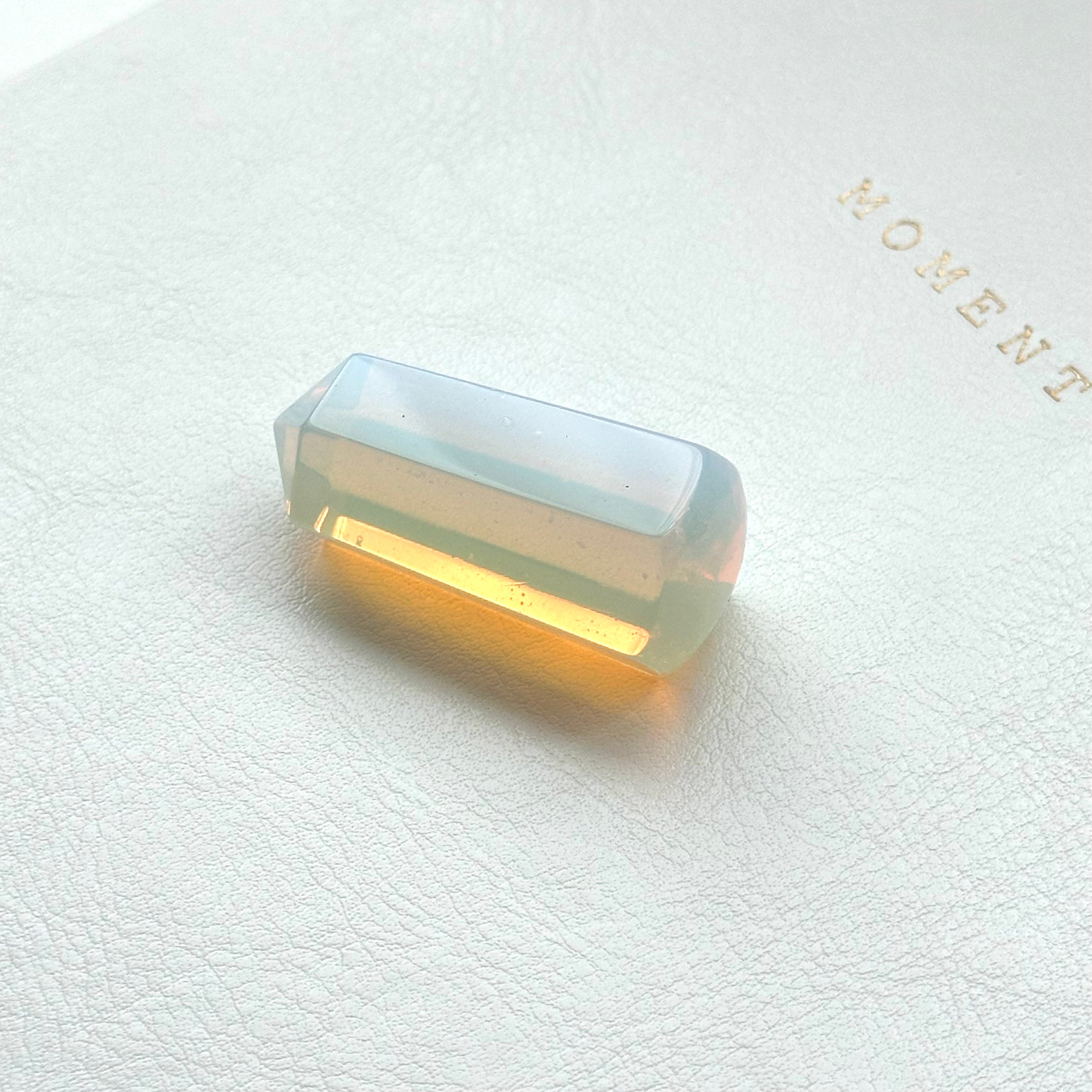 TS20【天秤天蠍座|10月】蛋白石小六角水晶柱