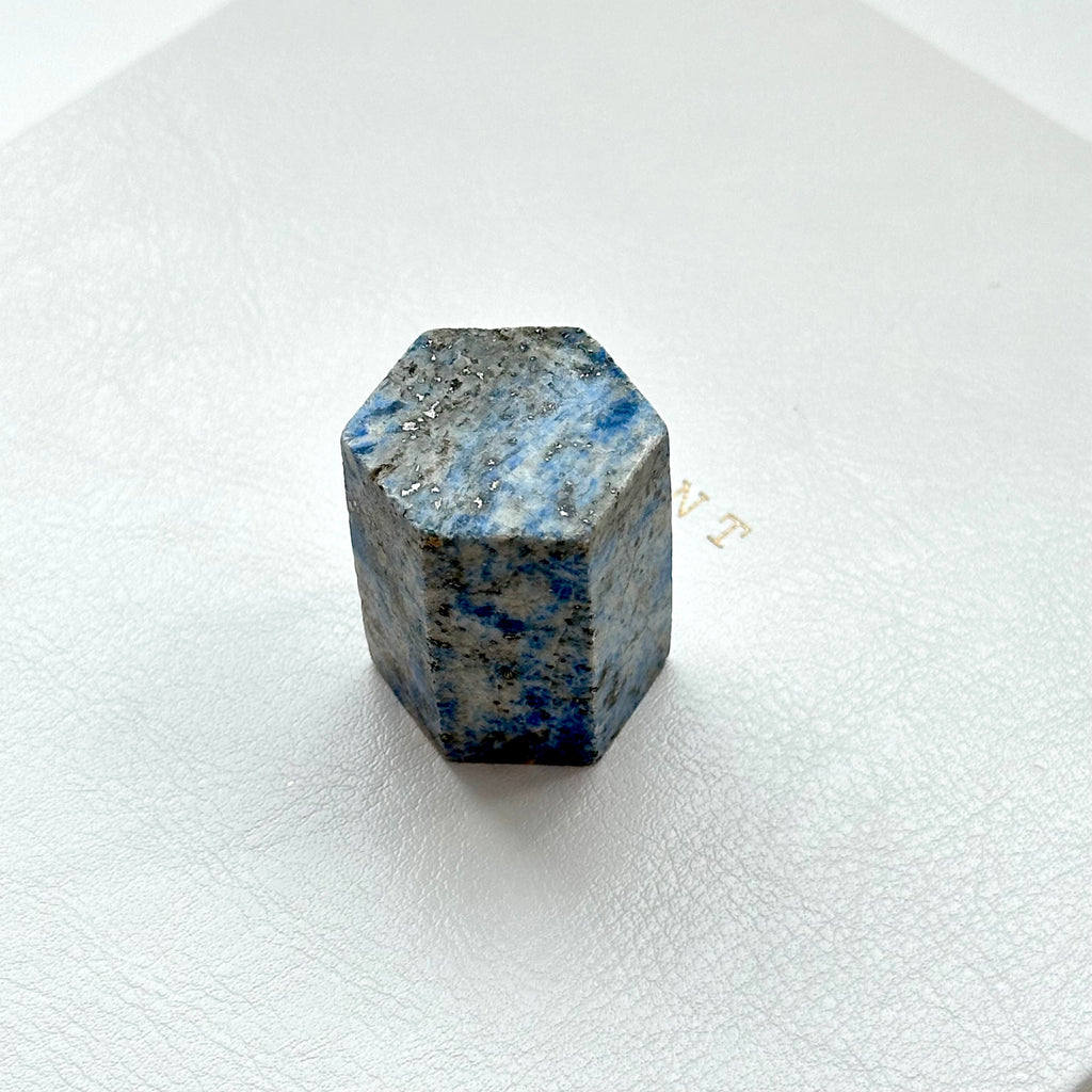 TS21【釐清自我】藍紋石小六角水晶柱