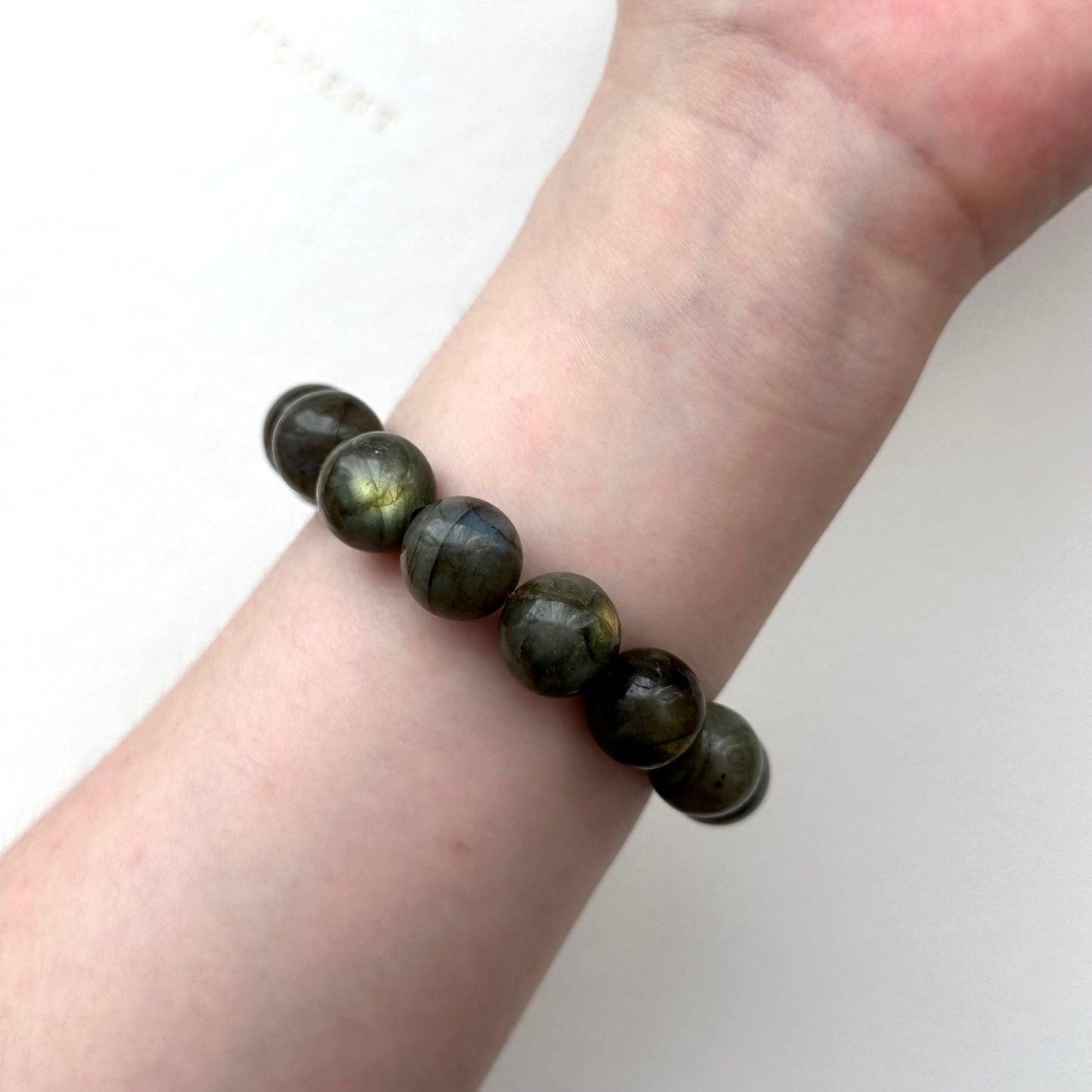 B85 [Protecting Love] Labradorite Pure Pearl Bracelet