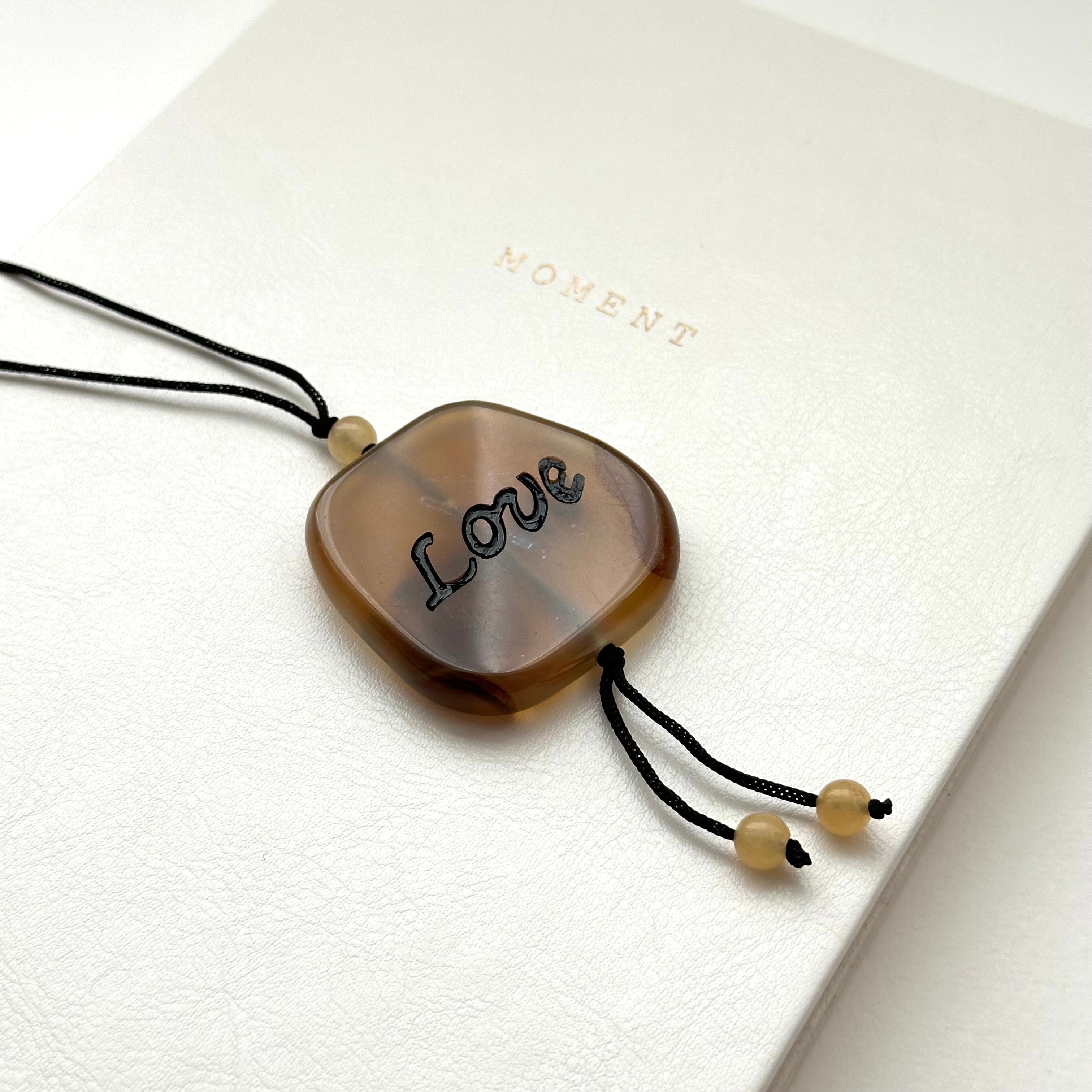 N50 [Leo Virgo | August] Brown Agate Blessing Stone Necklace