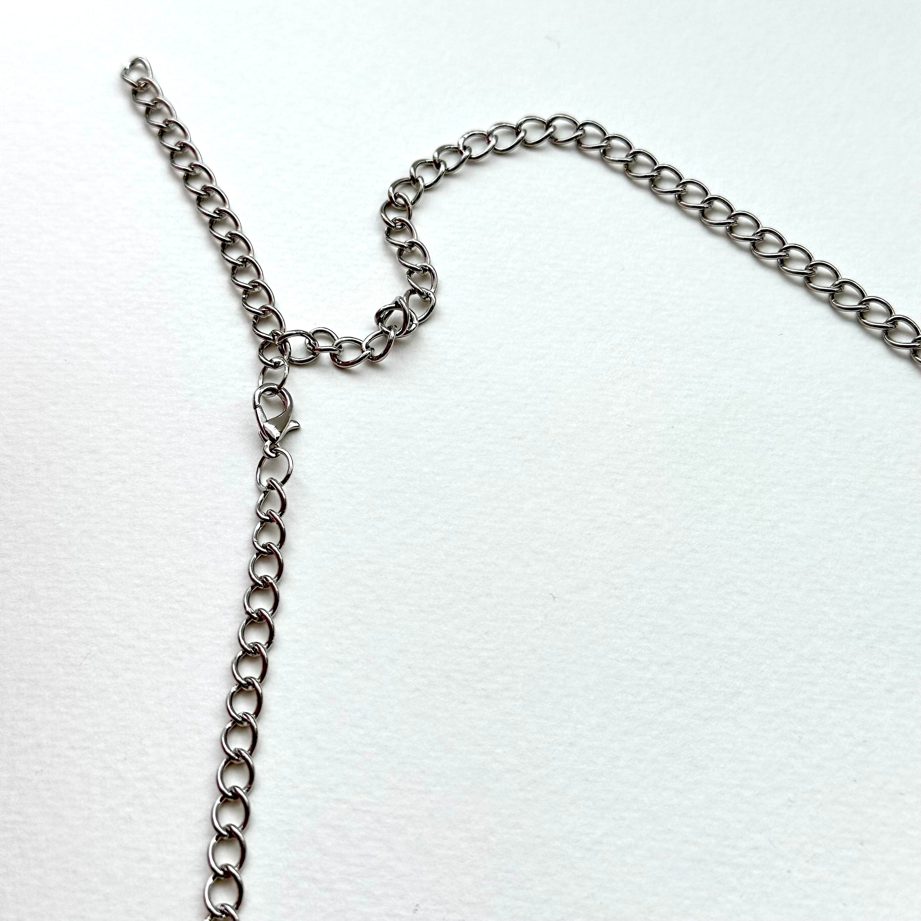 N76【守護愛情】拉長石|復古橢型|鍍銀鎖頸鏈項鏈