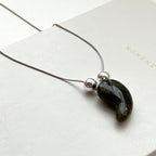 N78【日月守護】拉長石|出雲型勾玉|鍍銀|頸鏈項鏈