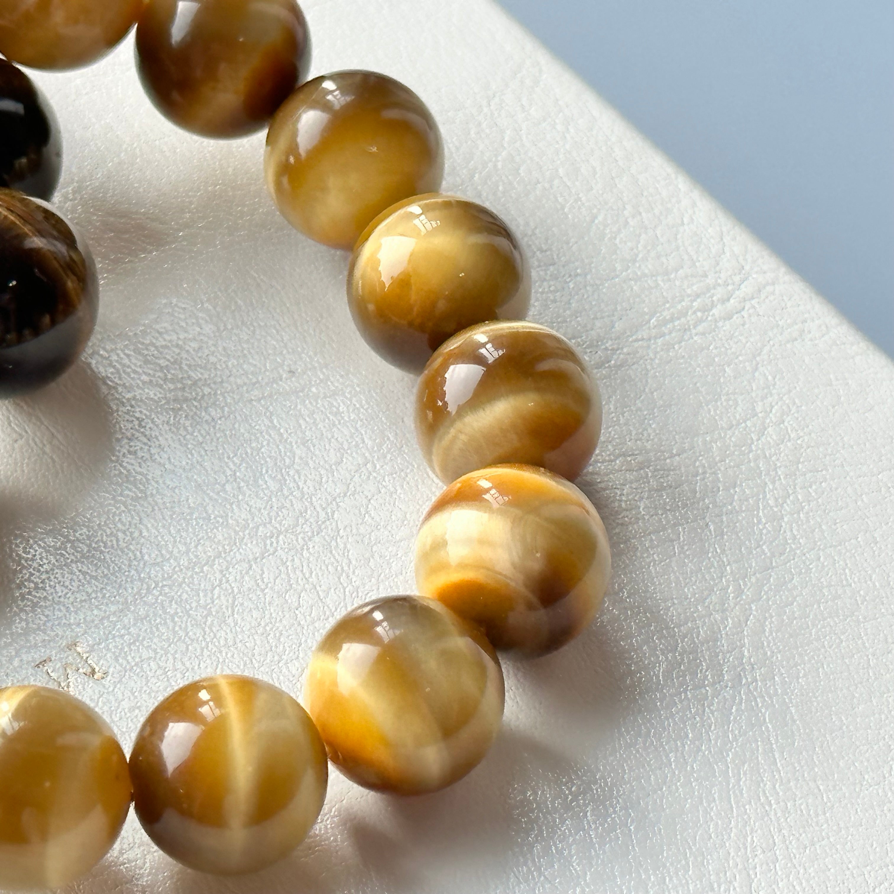 B33 Golden Tiger's Eye Pure Bead Bracelet