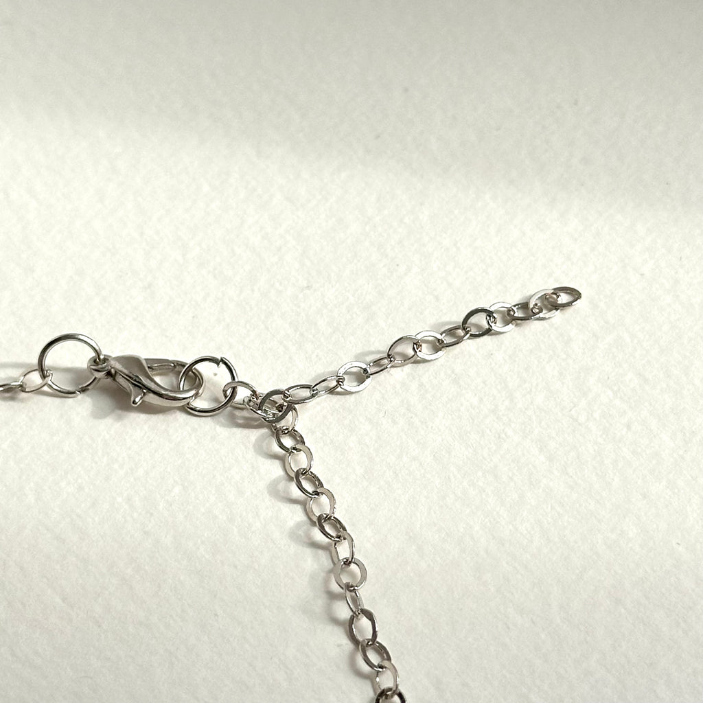 N80 [Joyful and Peaceful Mood] Yellow Agate | Freshwater Pearl | Safety Buckle | Gold Plated | Necklace