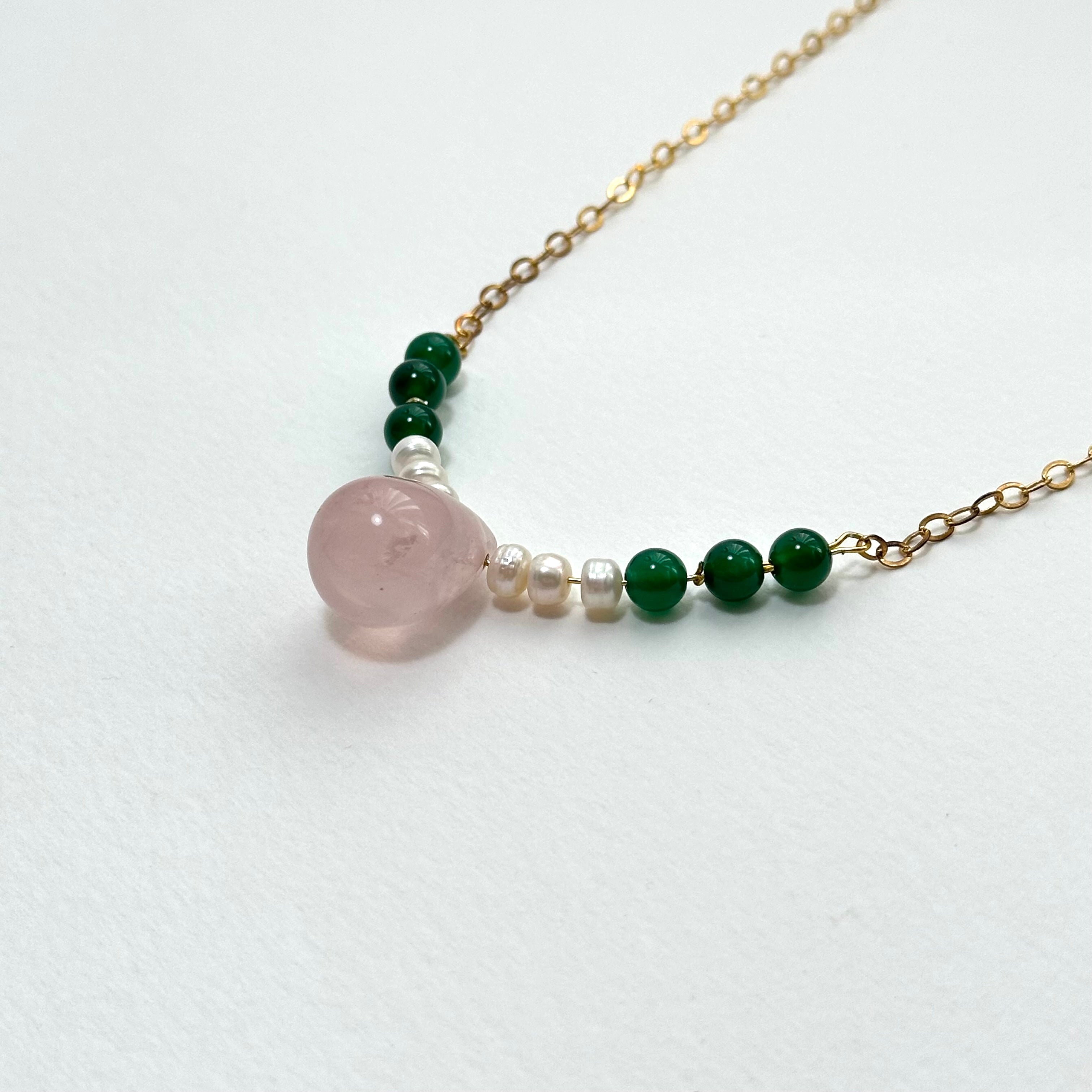 N83 [Cancer Leo | July] Teardrop Rose Quartz | Freshwater Pearl | Green Agate | Gold Plated | Necklace