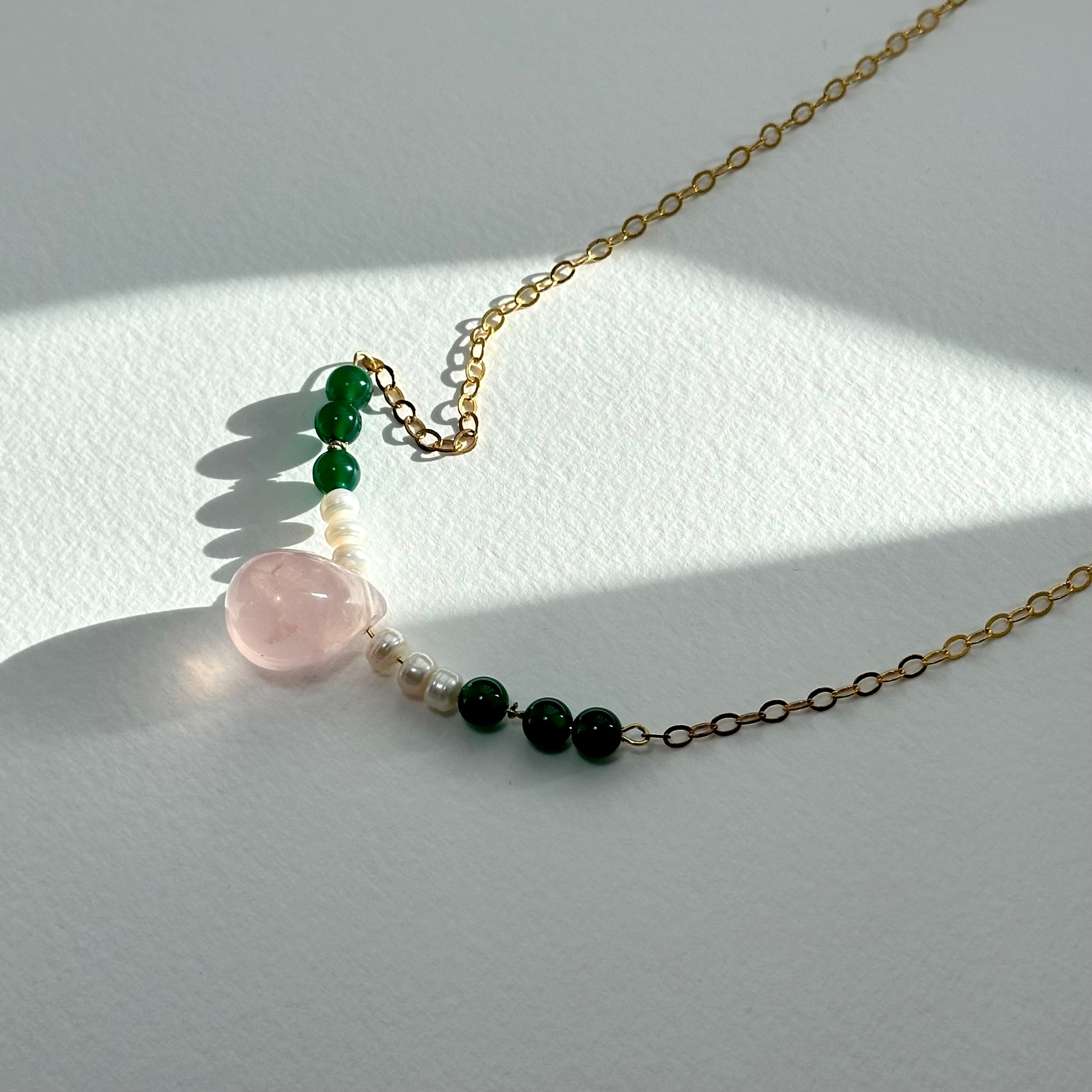N83 [Cancer Leo | July] Teardrop Rose Quartz | Freshwater Pearl | Green Agate | Gold Plated | Necklace