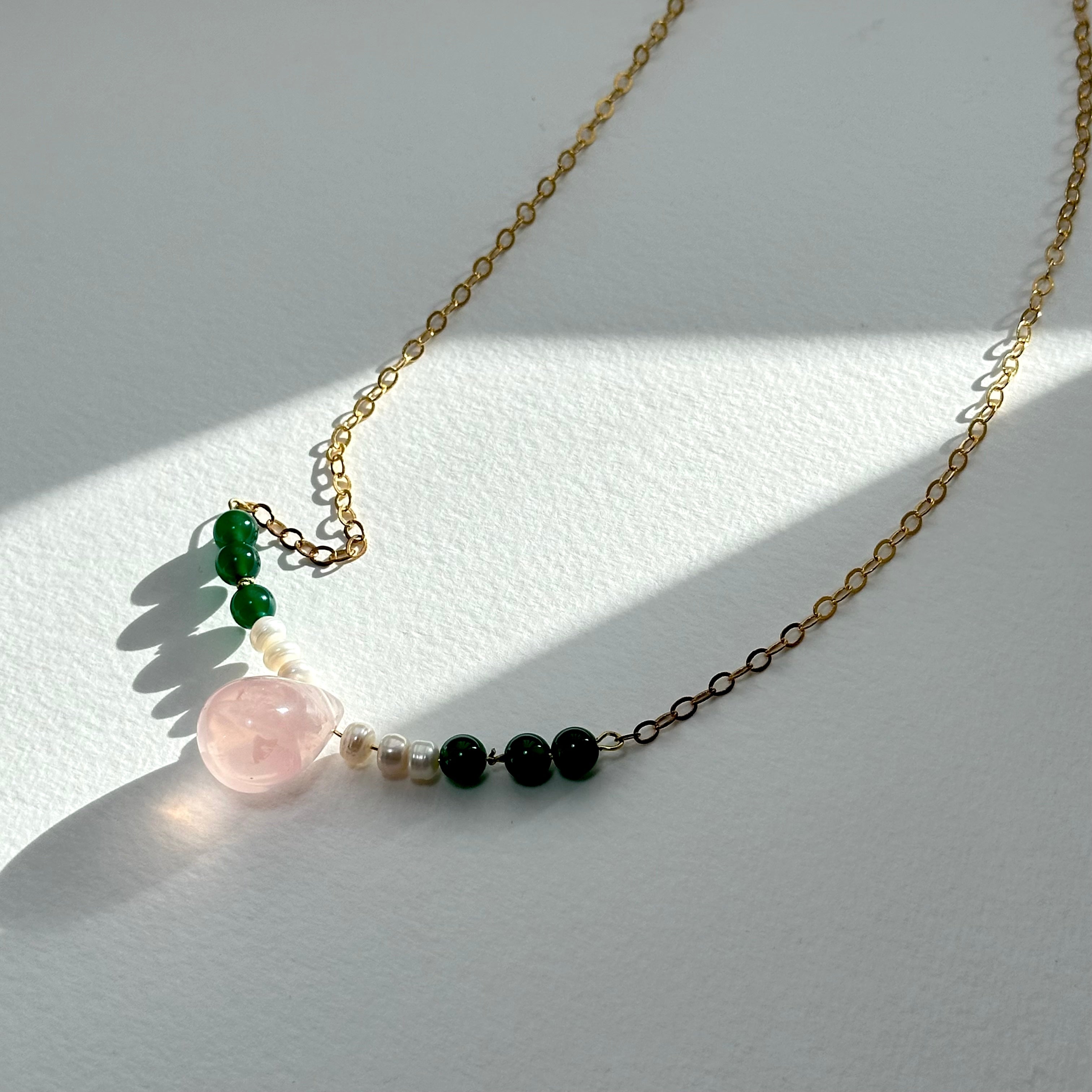 N83 [Cancer Leo | July] Teardrop Rose Quartz | Freshwater Pearl | Green Agate | Gold Plated | Necklace