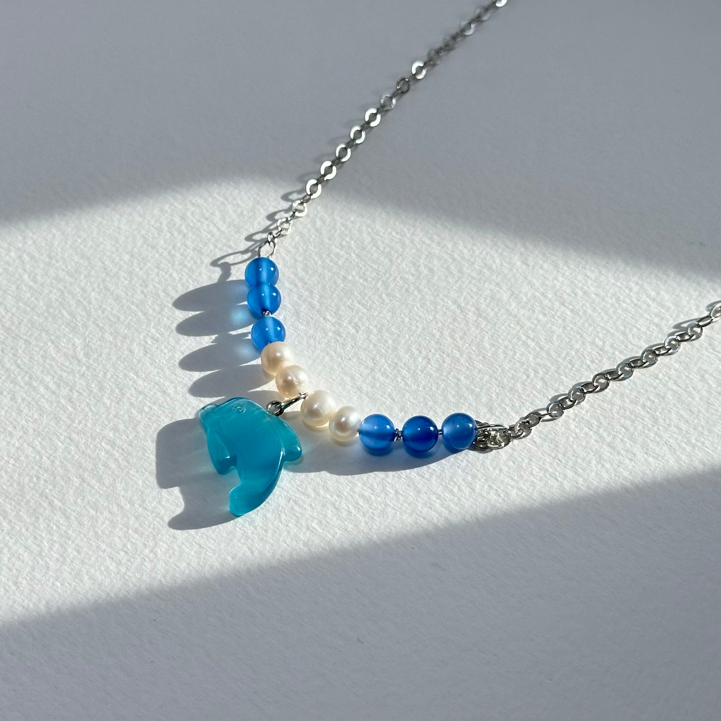 N86 [Blue World] Sea Blue Agate Freshwater Pearl Dolphin Silver Plated Necklace
