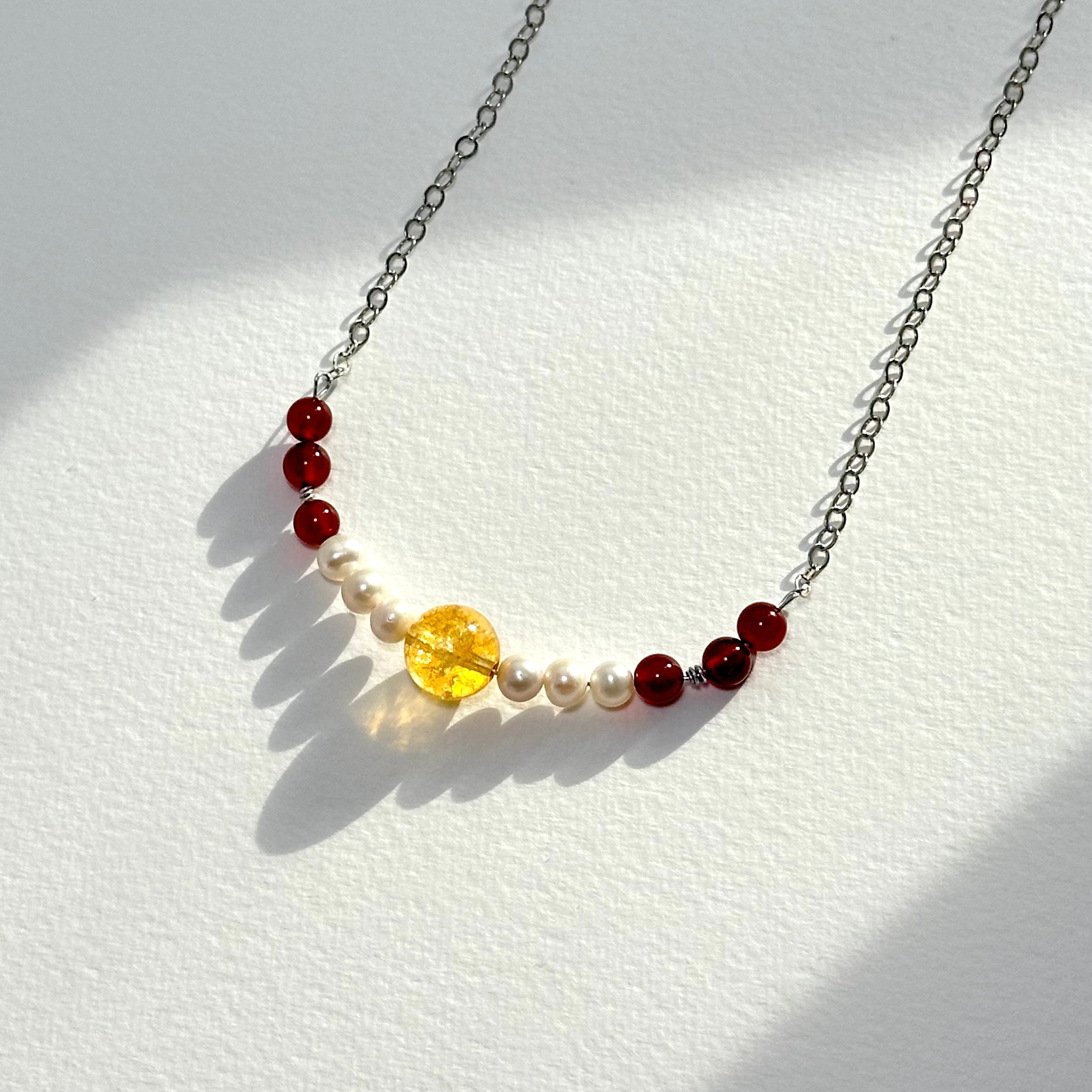 N87【天蠍射手座|11月誕生石】紅瑪瑙|黃水晶|淡水珍珠|鍍銀|頸鏈項鏈