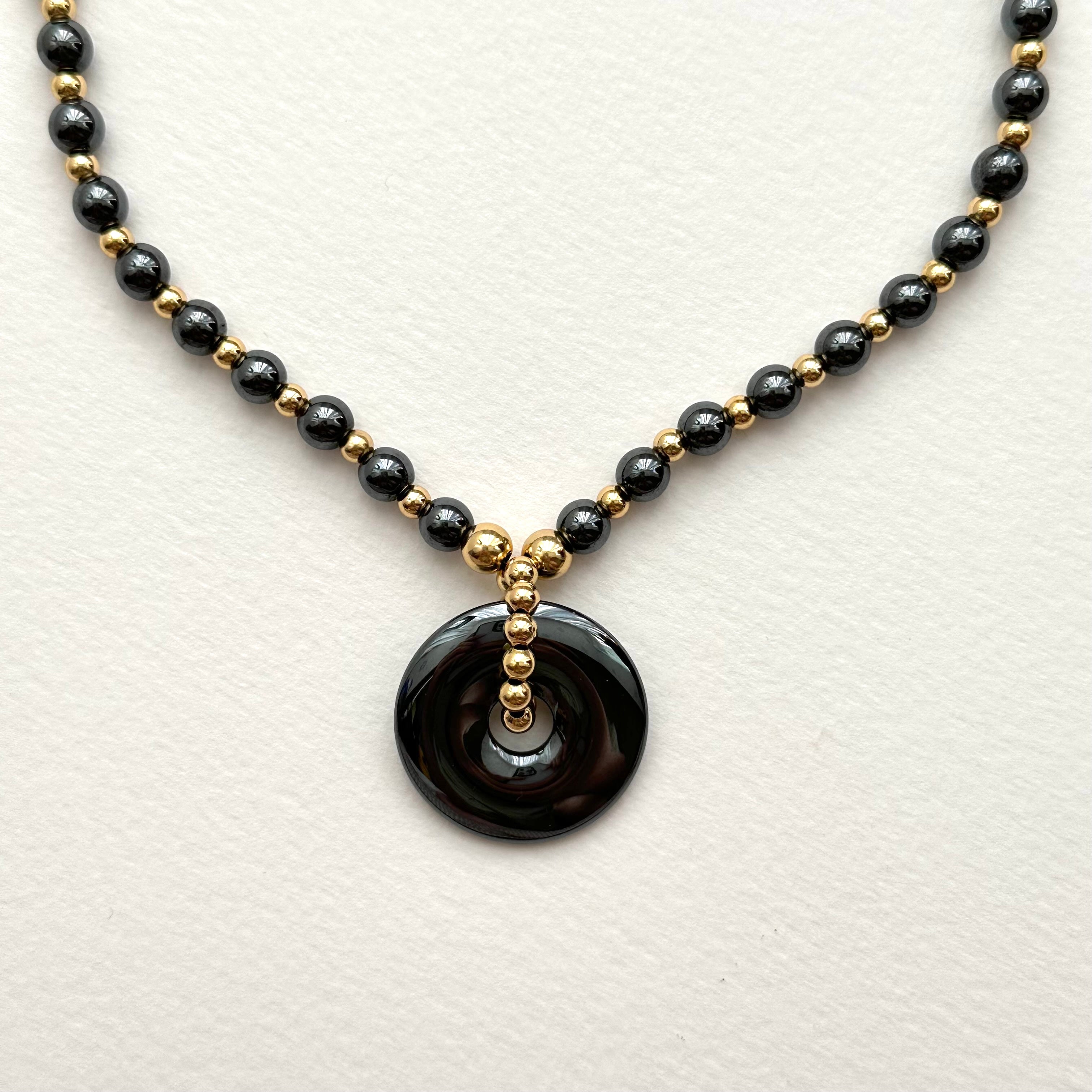 N90 [Protection and Implementation] Hematite | Safety Buckle | Gold Plating | Necklace