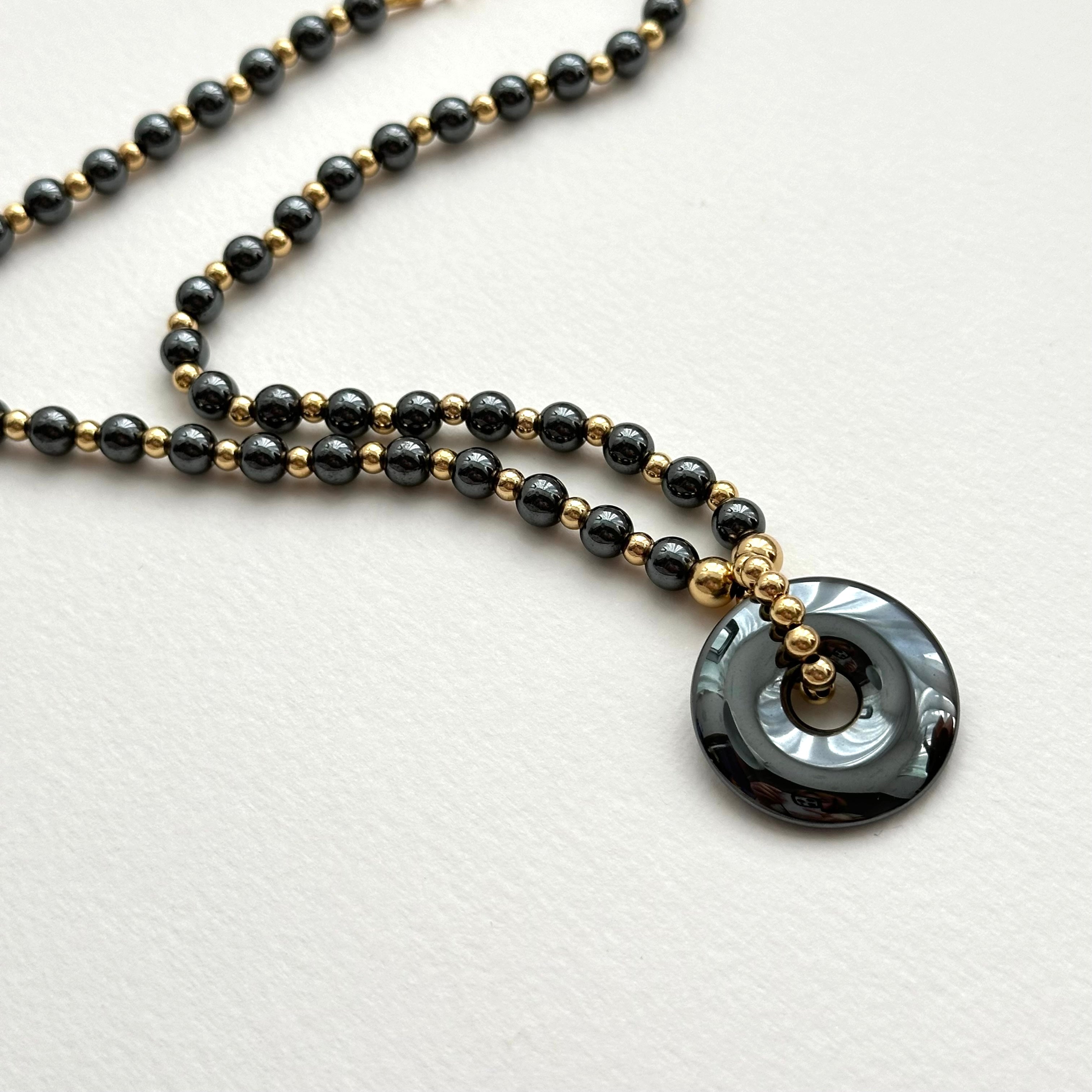 N90 [Protection and Implementation] Hematite | Safety Buckle | Gold Plating | Necklace