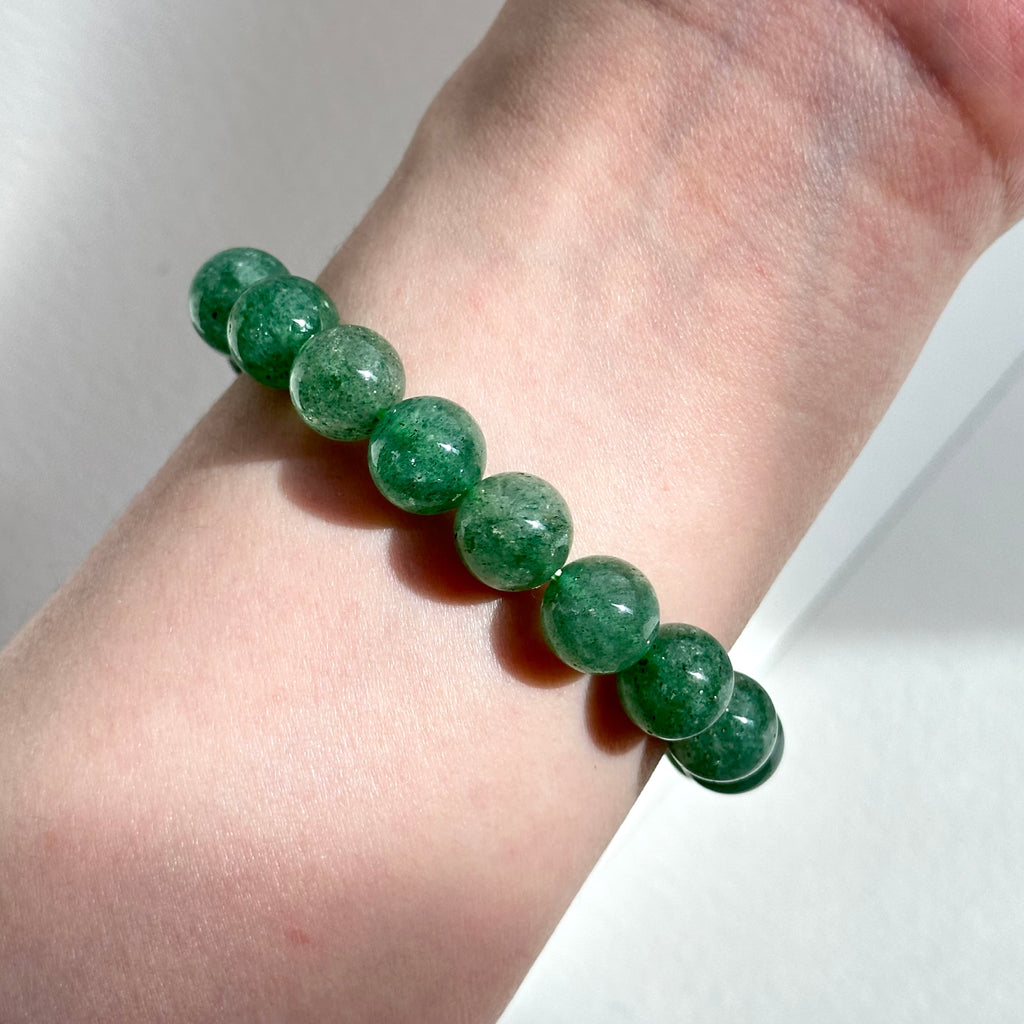 B21 [Optimistic and Positive] Green Strawberry Crystal Pure Bead Bracelet