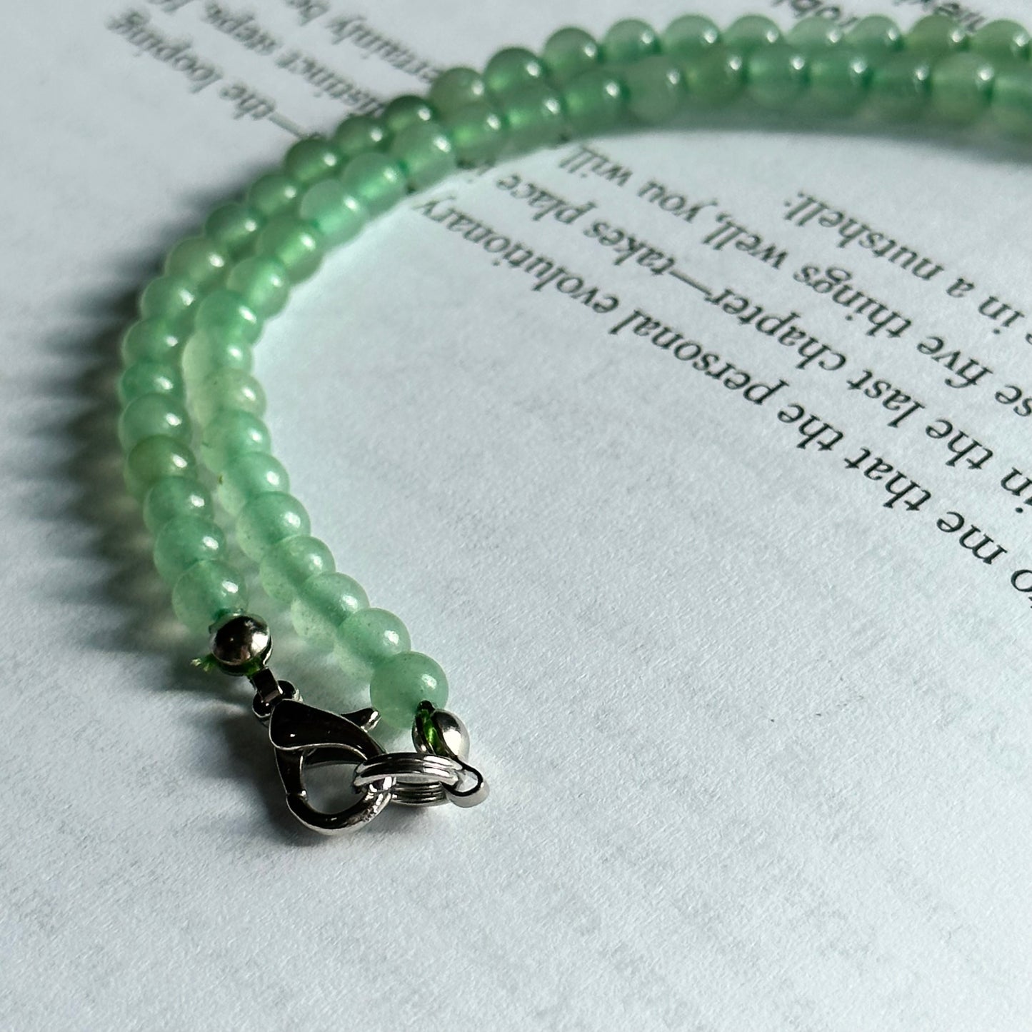 N2 綠東陵 蔚藍貓眼  淡水珍珠 海豚 頸鏈項鍊 Green Aventurine with Ocean Blue Cat's-Eye Dolphin Necklace