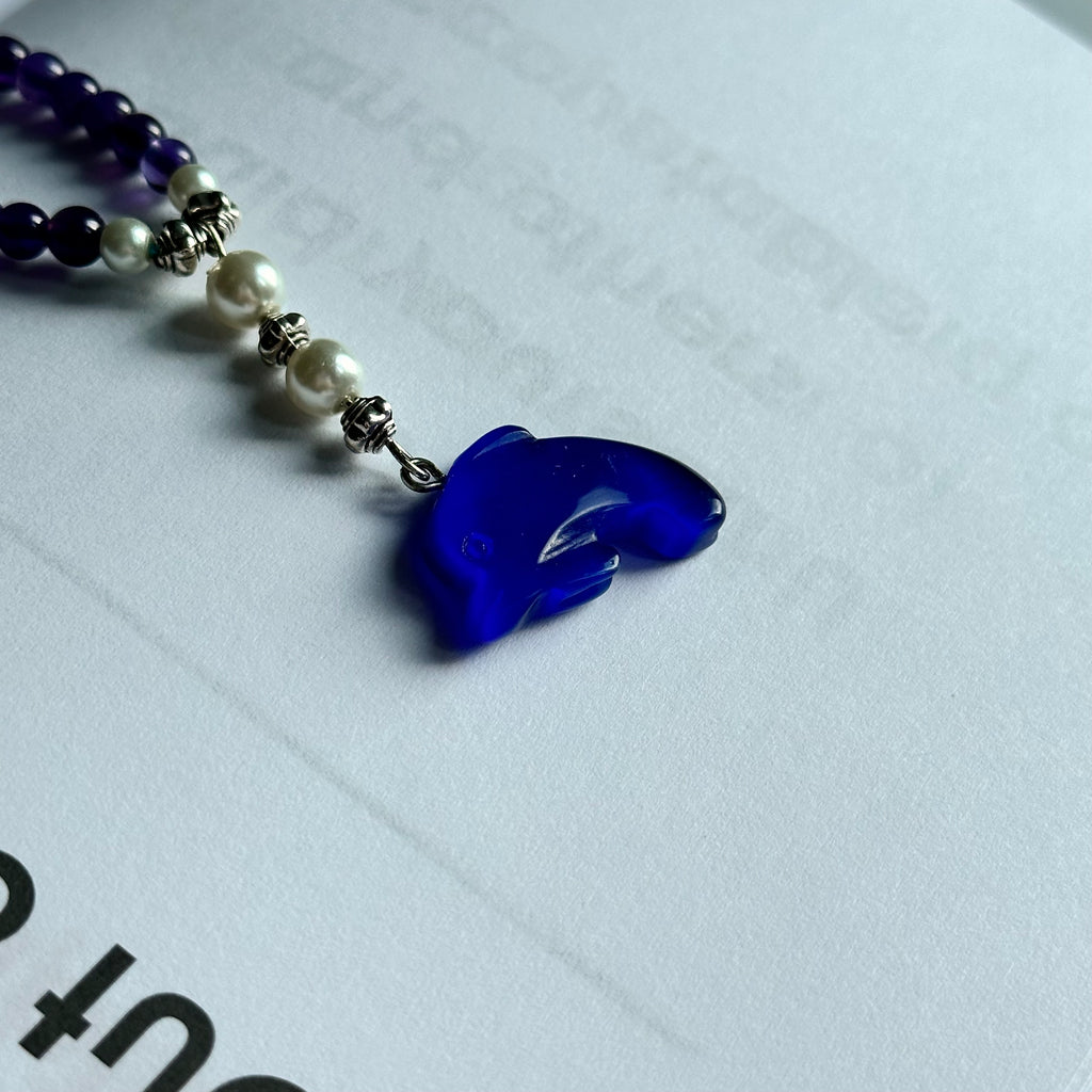 N1 紫晶 寶藍貓眼 淡水珍珠 海豚 頸鏈項鏈 Amethyst with Navy Blue Cat's-Eye Dolphin Necklace