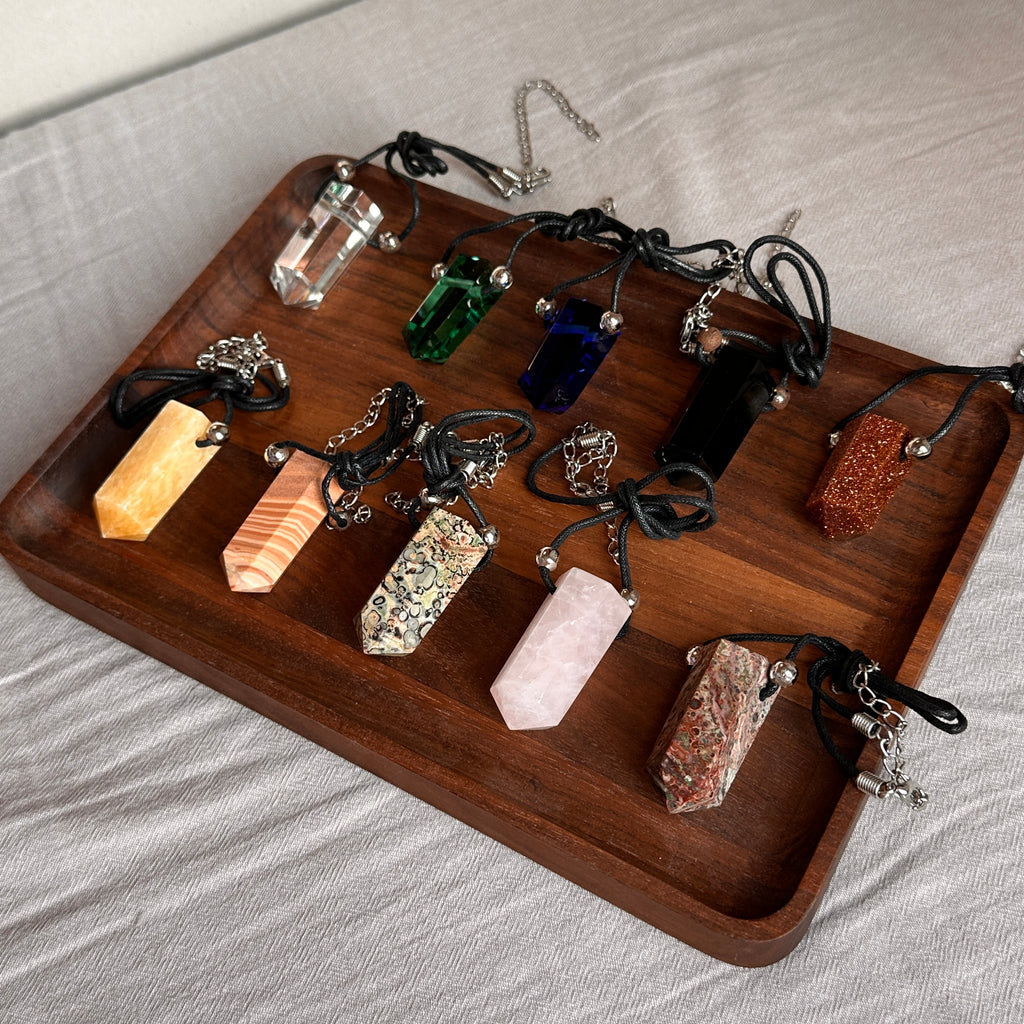 N90【Protection and Implementation】Hematite Peace Buckle Gold-plated Necklace