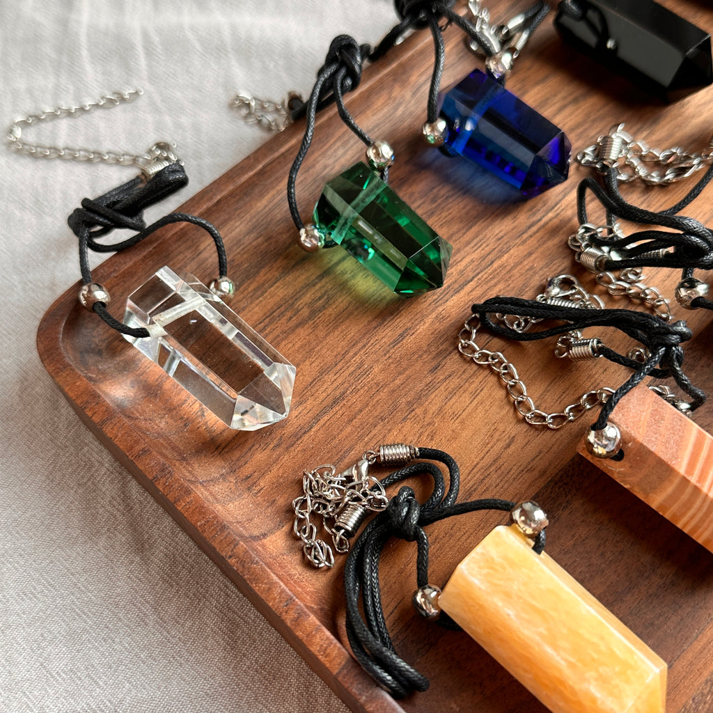 N90【Protection and Implementation】Hematite Peace Buckle Gold-plated Necklace