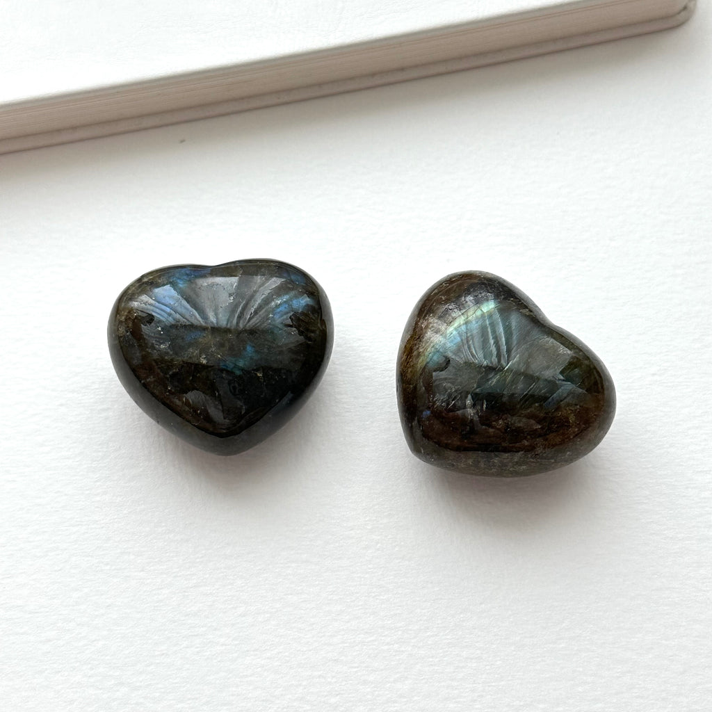 TS13 [Guardian of Love] Labradorite Heart-Shaped Rough Stone