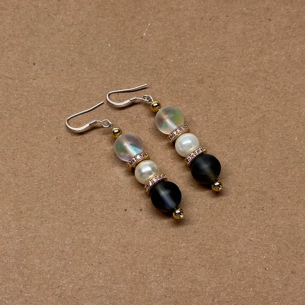 E16 灰白月光石珍珠古典環形金飾耳環 Grey White Pearl Classic Golden Accessories Earring