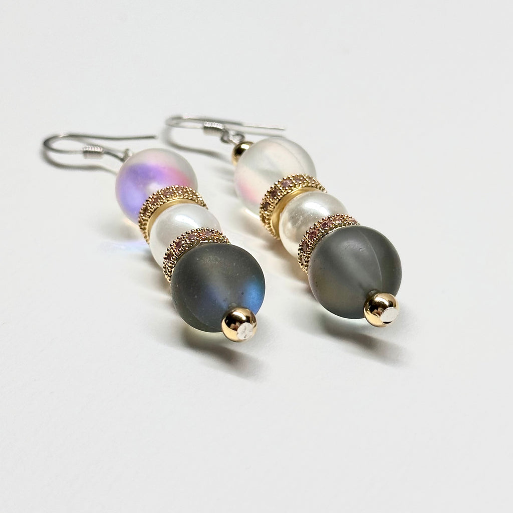 E16 灰白月光石珍珠古典環形金飾耳環 Grey White Pearl Classic Golden Accessories Earring