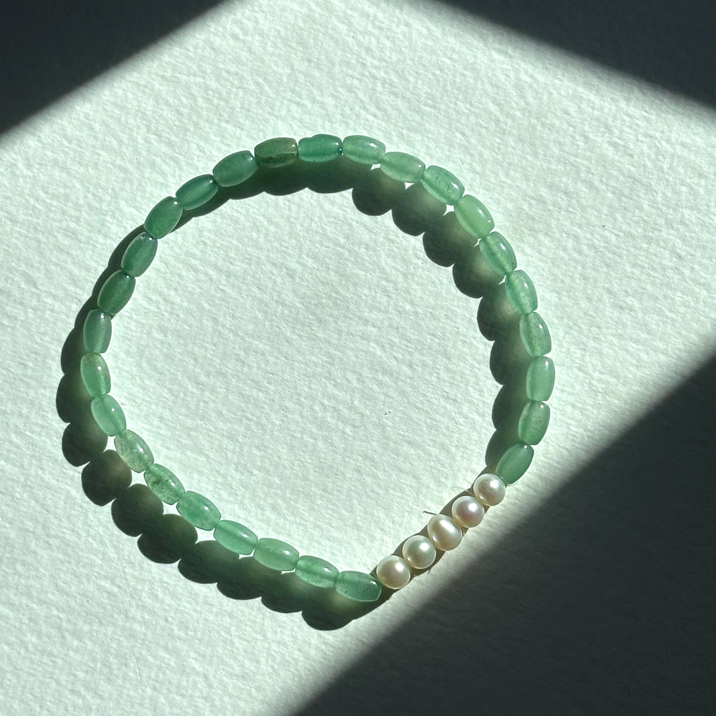 BS267 [Taurus Gemini | May Birthday] Oval Green Aventurine Freshwater Pearl Light Bracelet