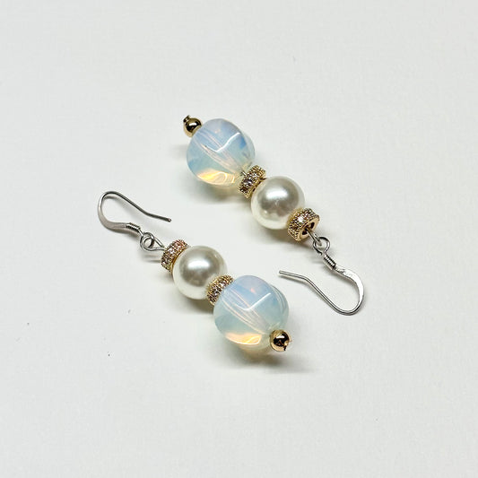 E25 蛋白石珍珠古典環形金飾耳環 Opal Pearl Classic Golden Accessories Earring