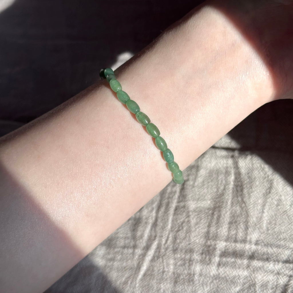 BS269 [Taurus Gemini | May] Oval Green Aventurine Freshwater Pearl 18K Simple Gold-plated Light Bracelet