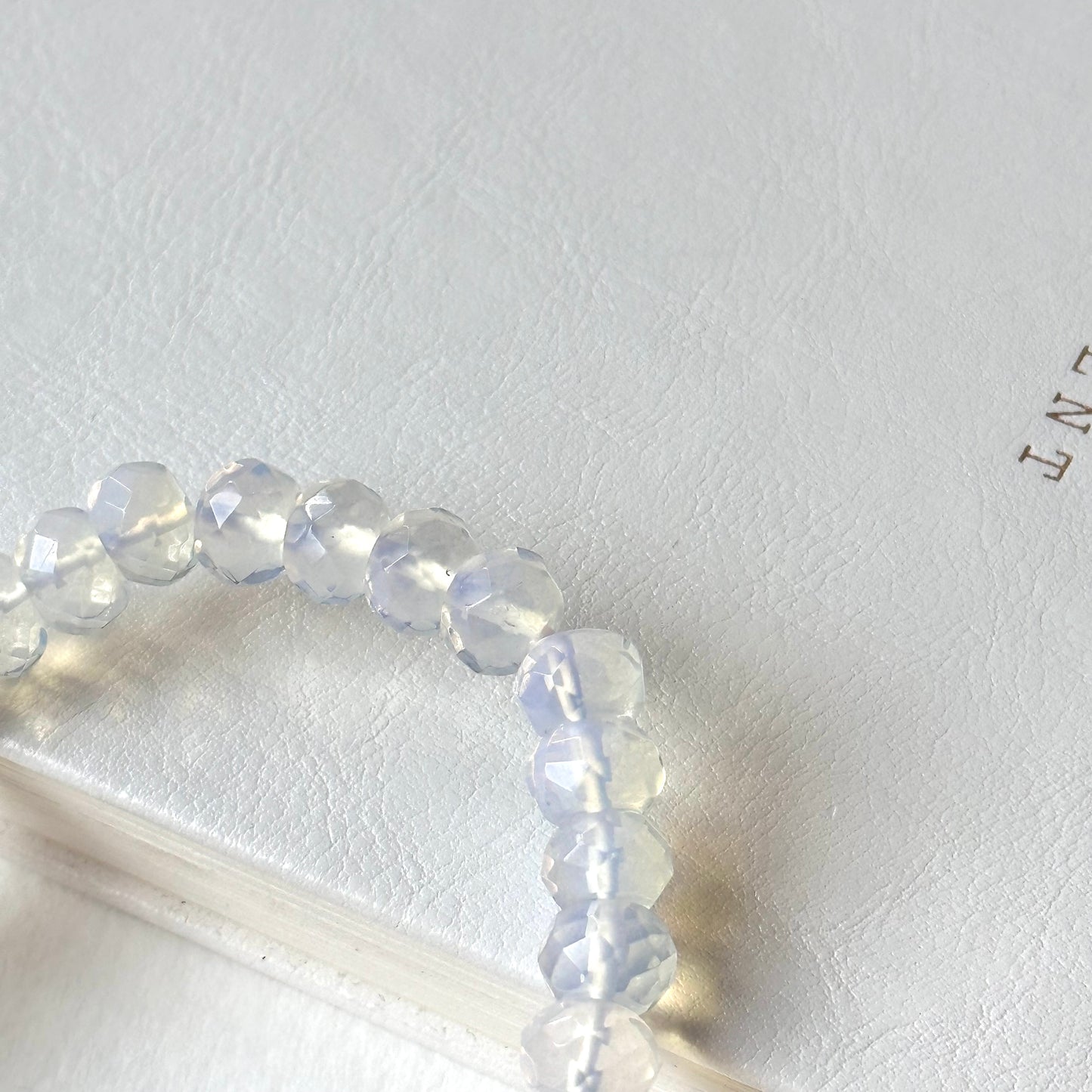 B102 [Libra Scorpio | October] Opal Cut Oval Pure Bead Bracelet