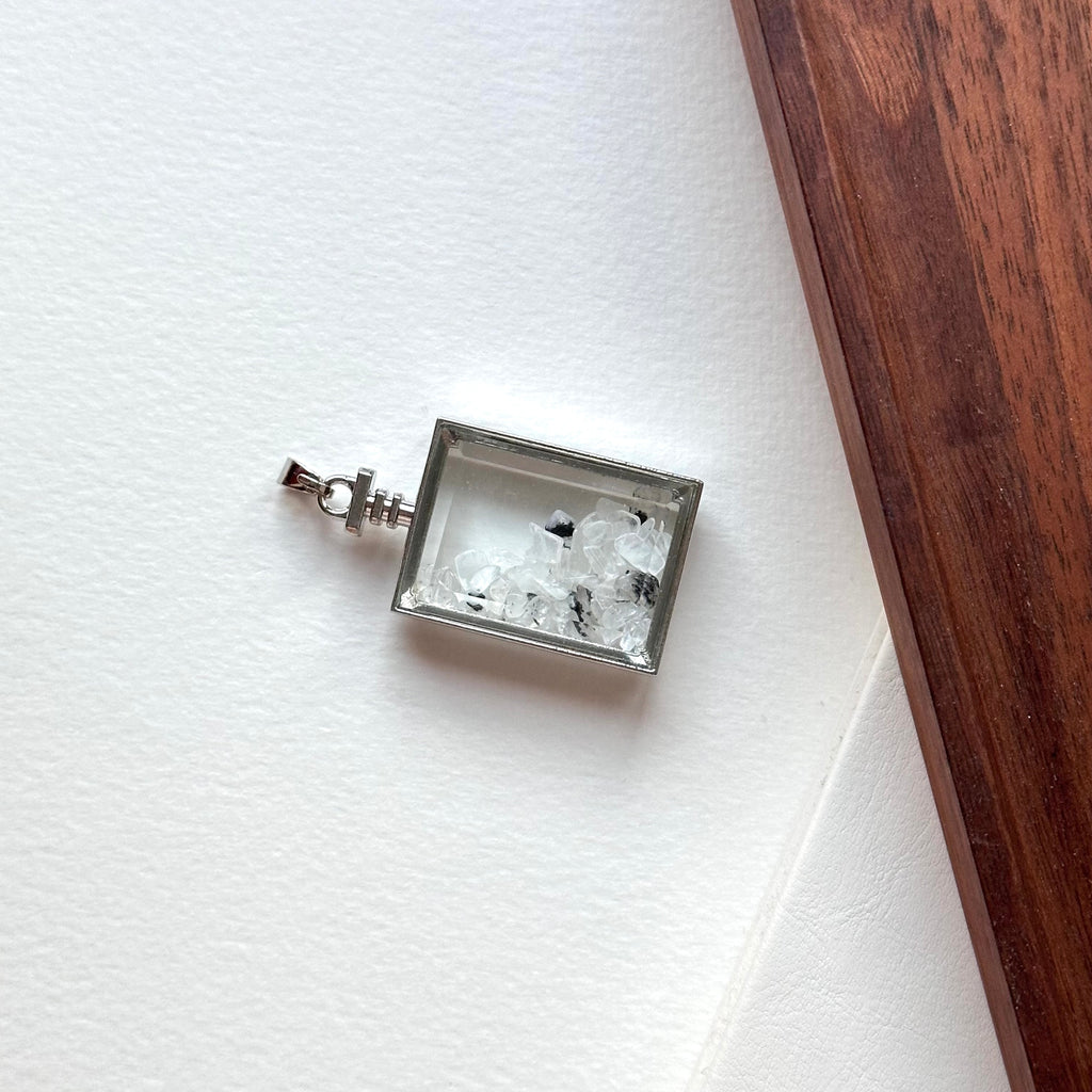 N90【Protection and Implementation】Hematite Peace Buckle Gold-plated Necklace